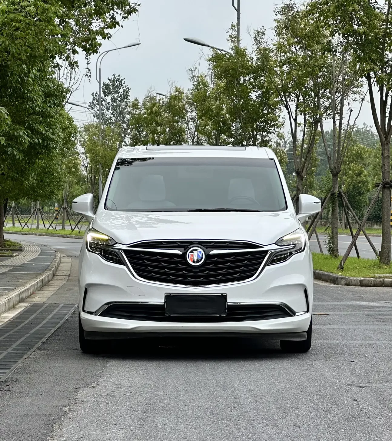 Buick GL8