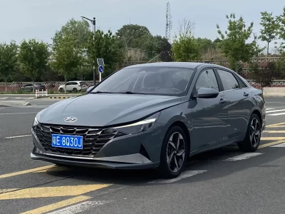 Hyundai Elantra