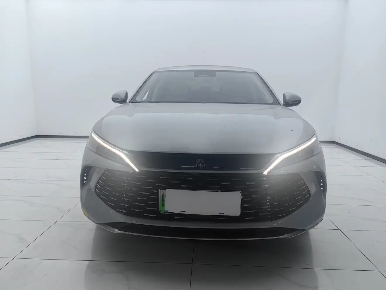 BYD Qin L DM
