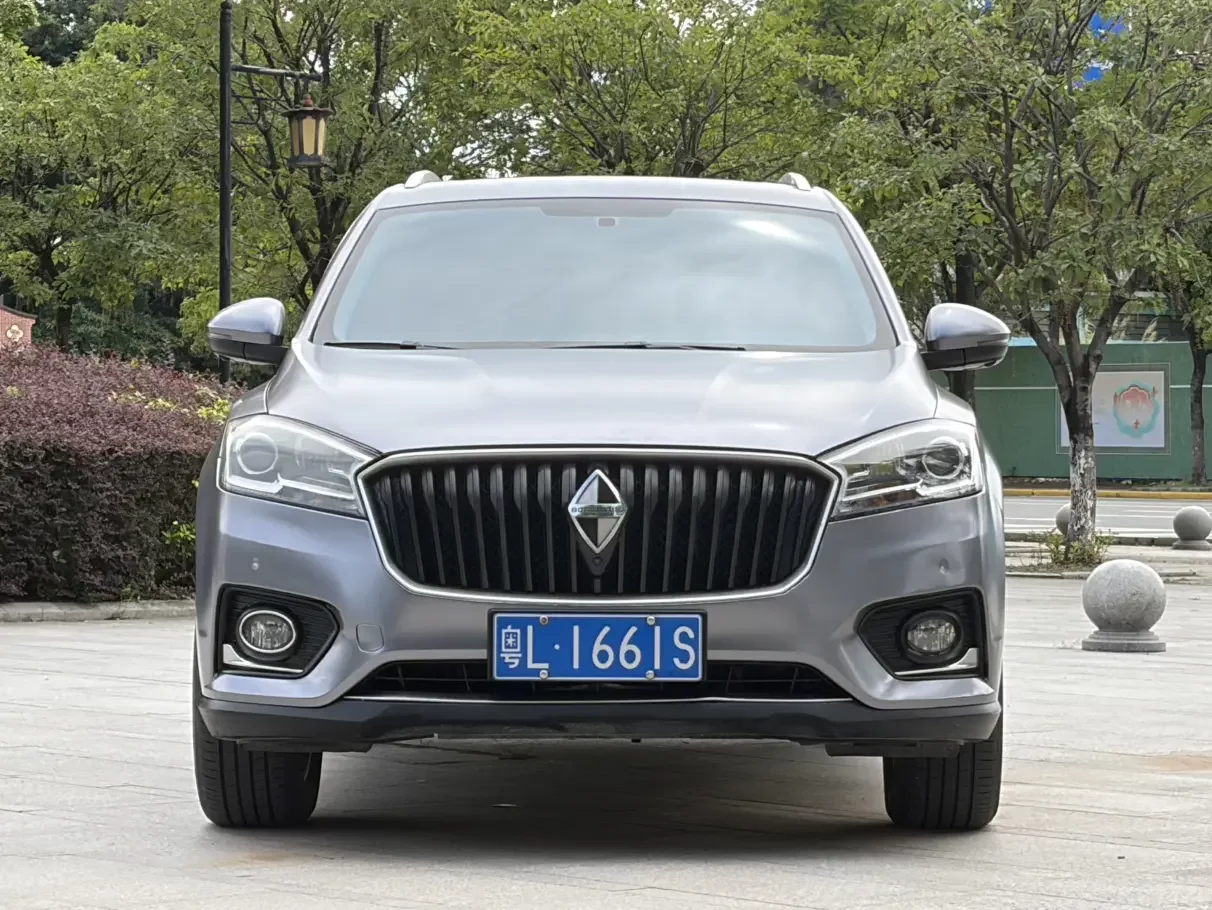 Borgward BX7