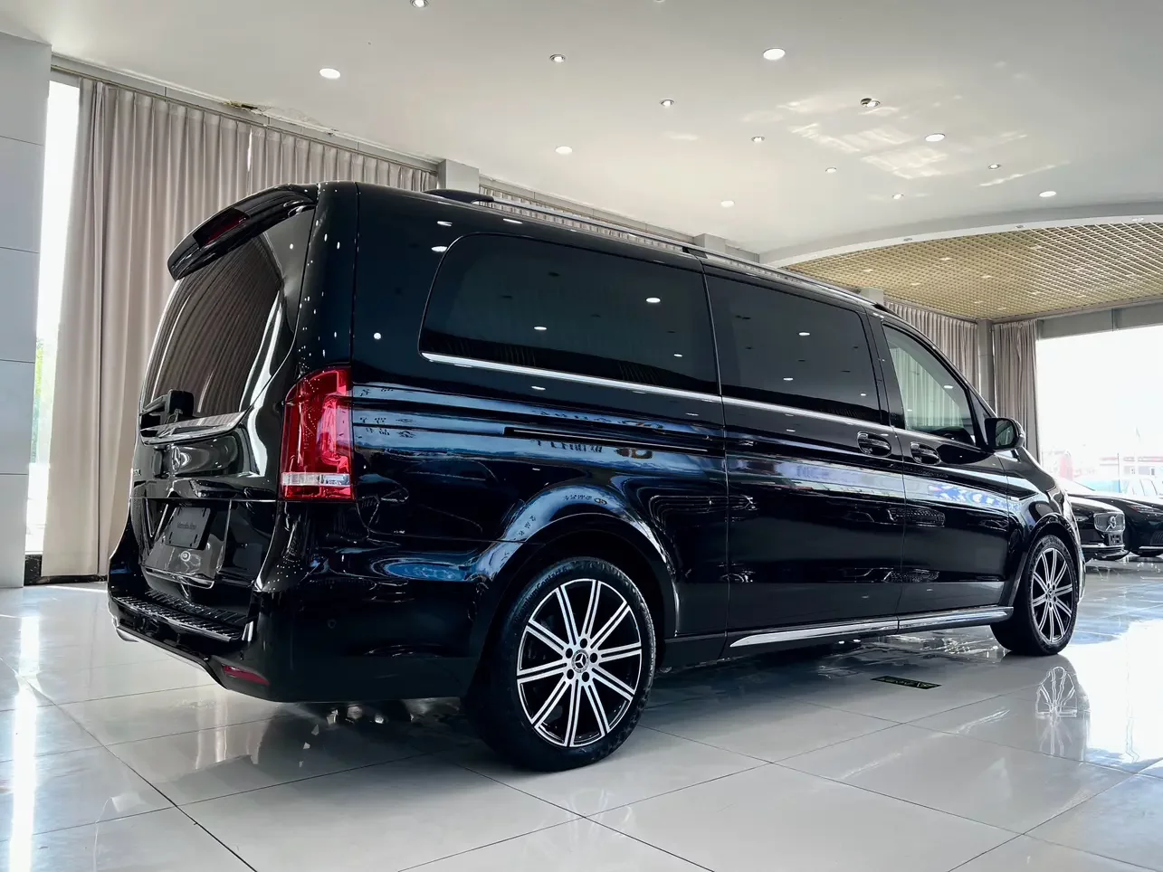 Mercedes-Benz V Class
