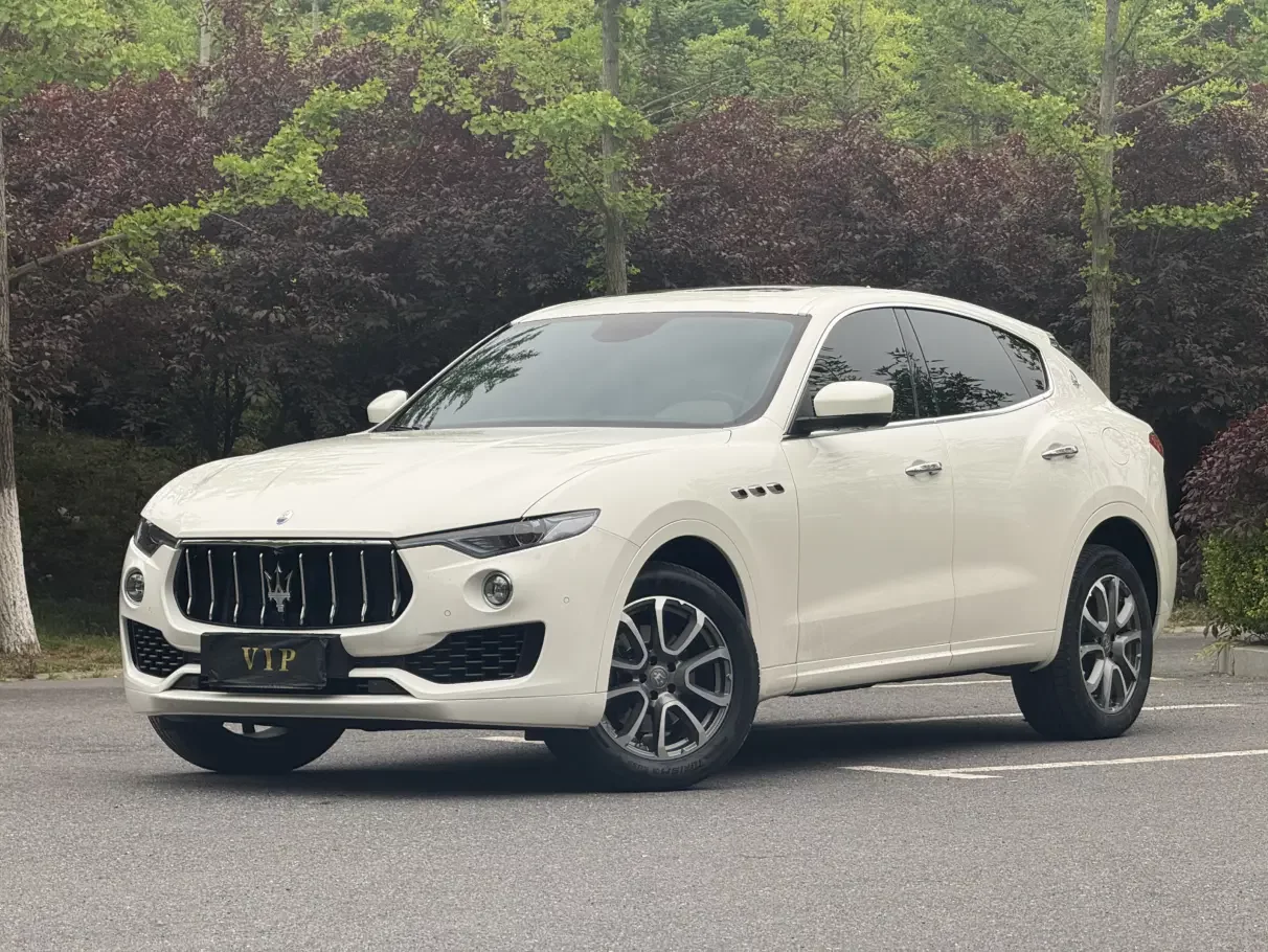 Maserati Levante  из Китая