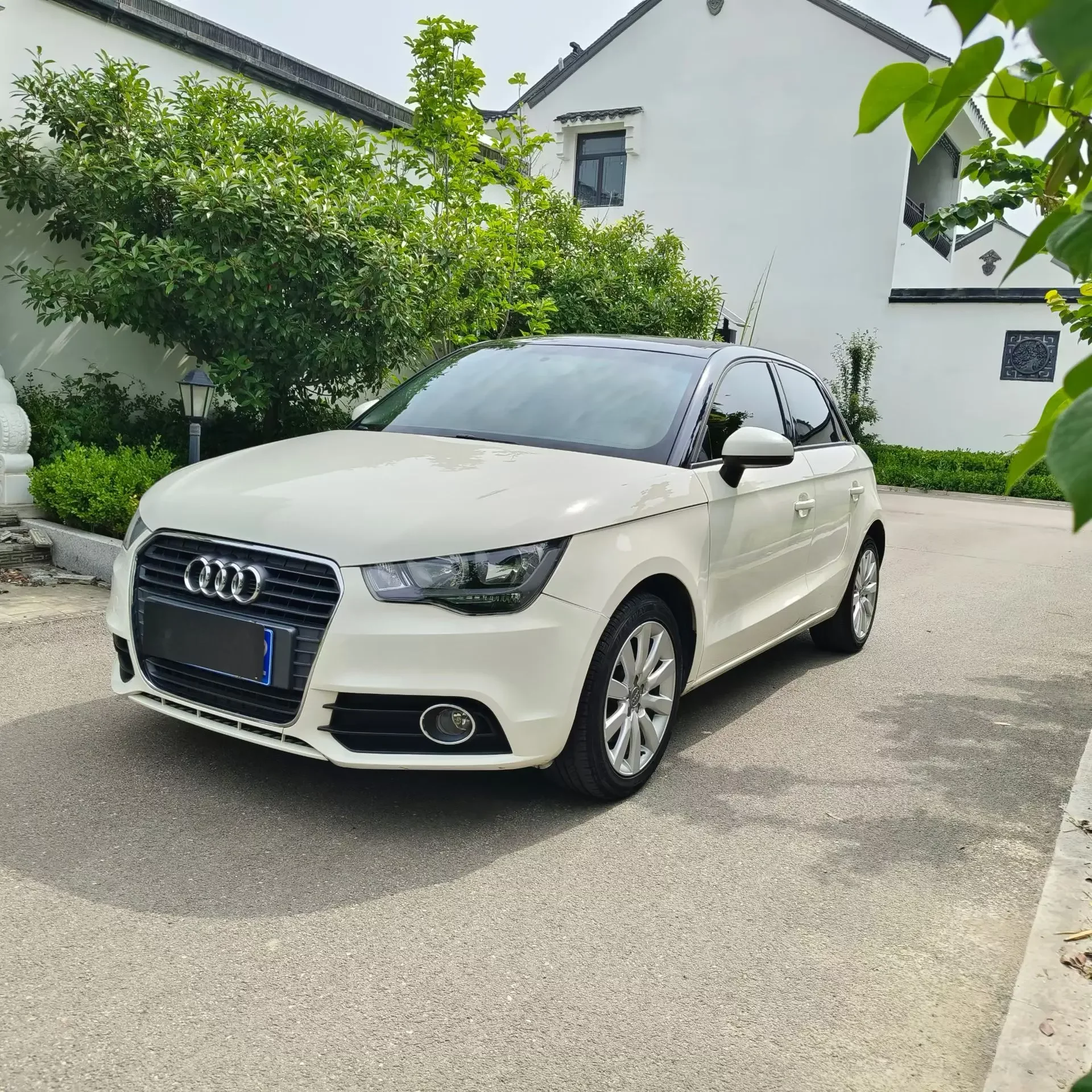 Audi A1