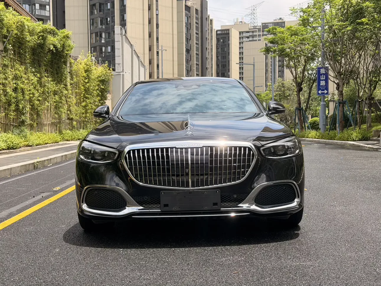 Mercedes-Benz Maybach S-Class