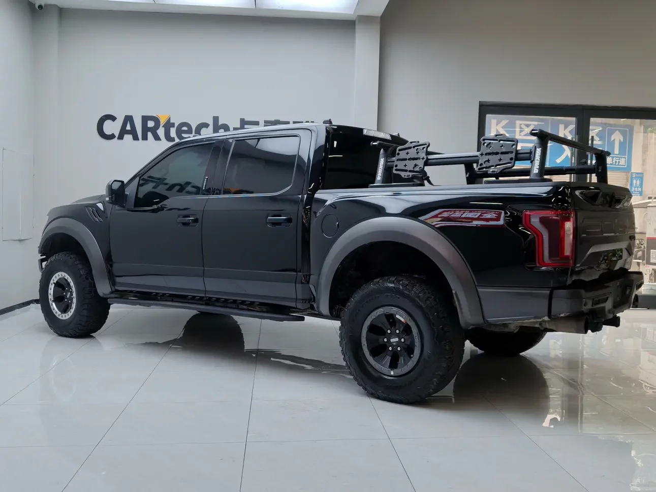 Ford F-150 Raptor