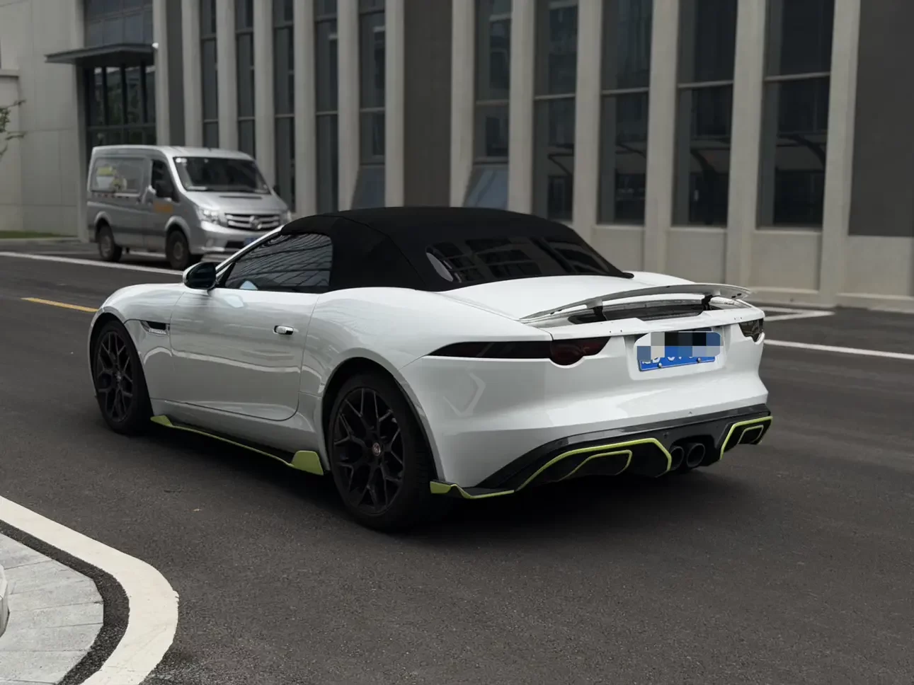 Jaguar F-TYPE