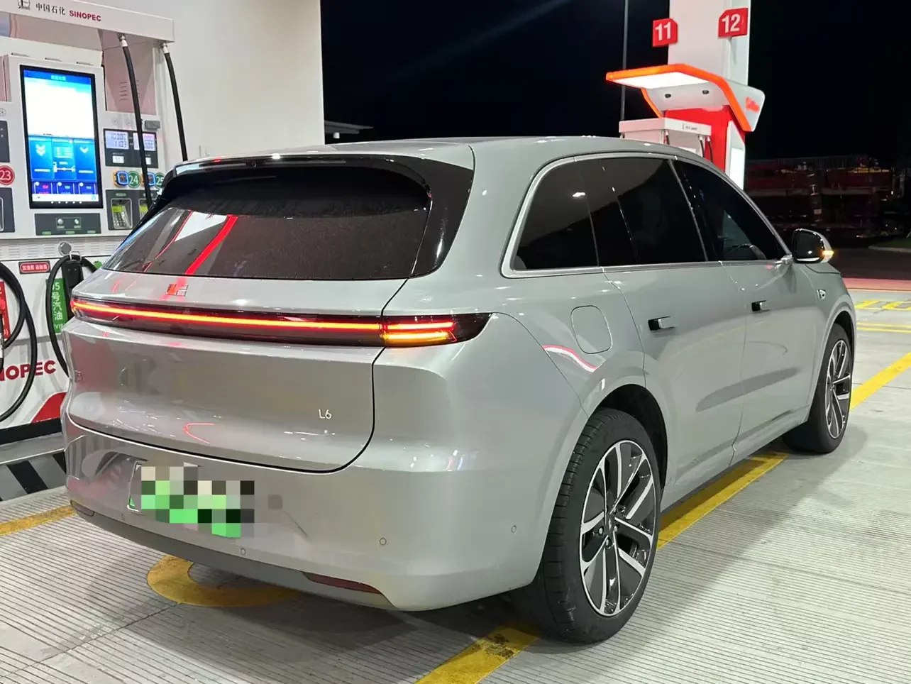 Lixiang L6