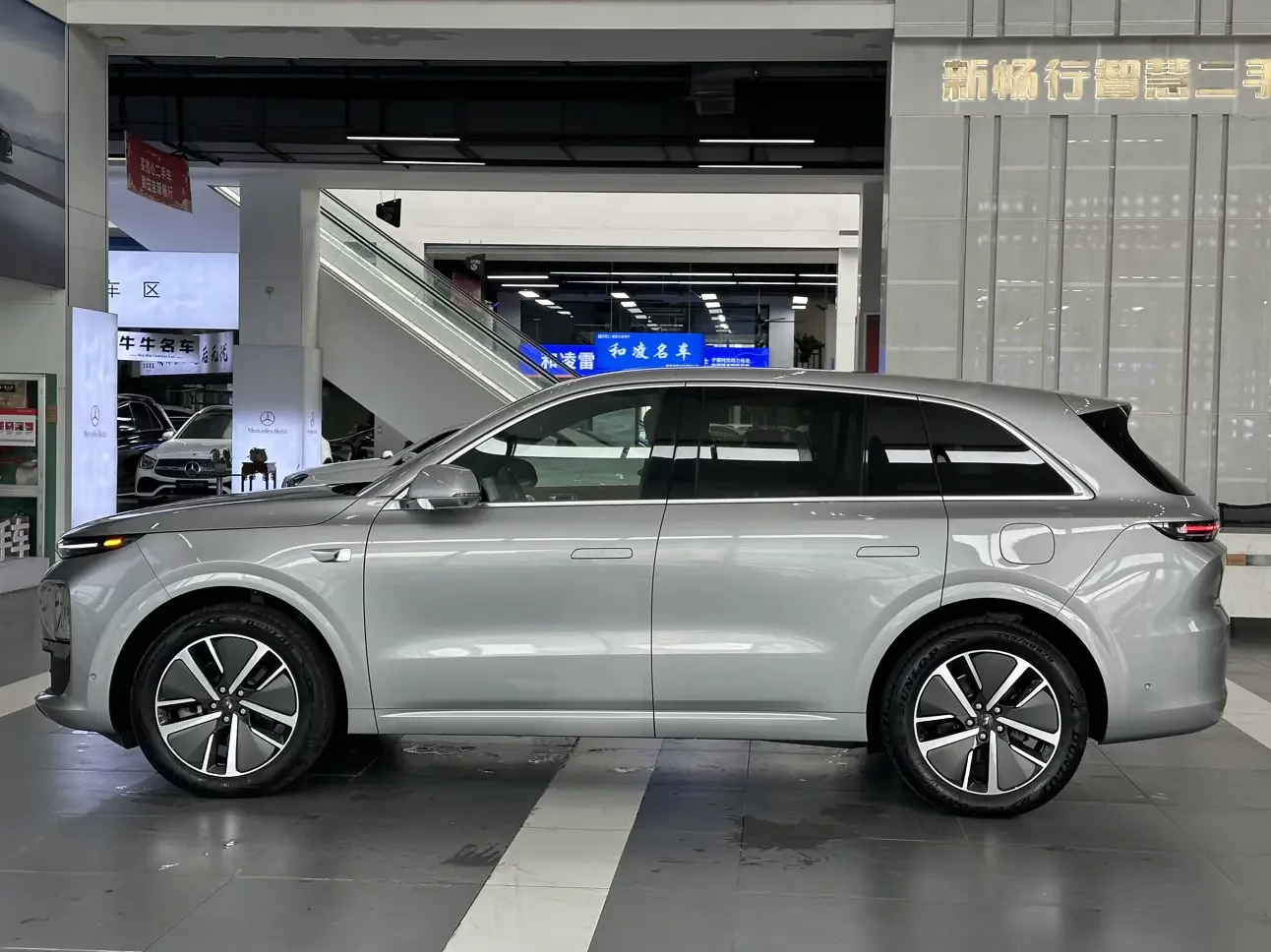 Lixiang L6