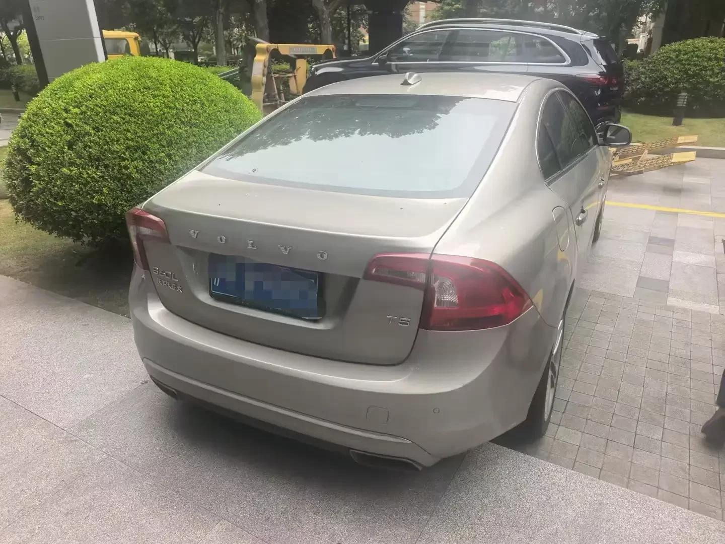 Volvo S60