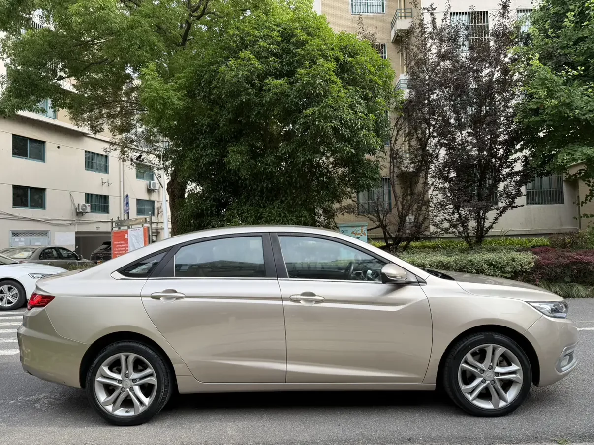 Geely Emgrand GL