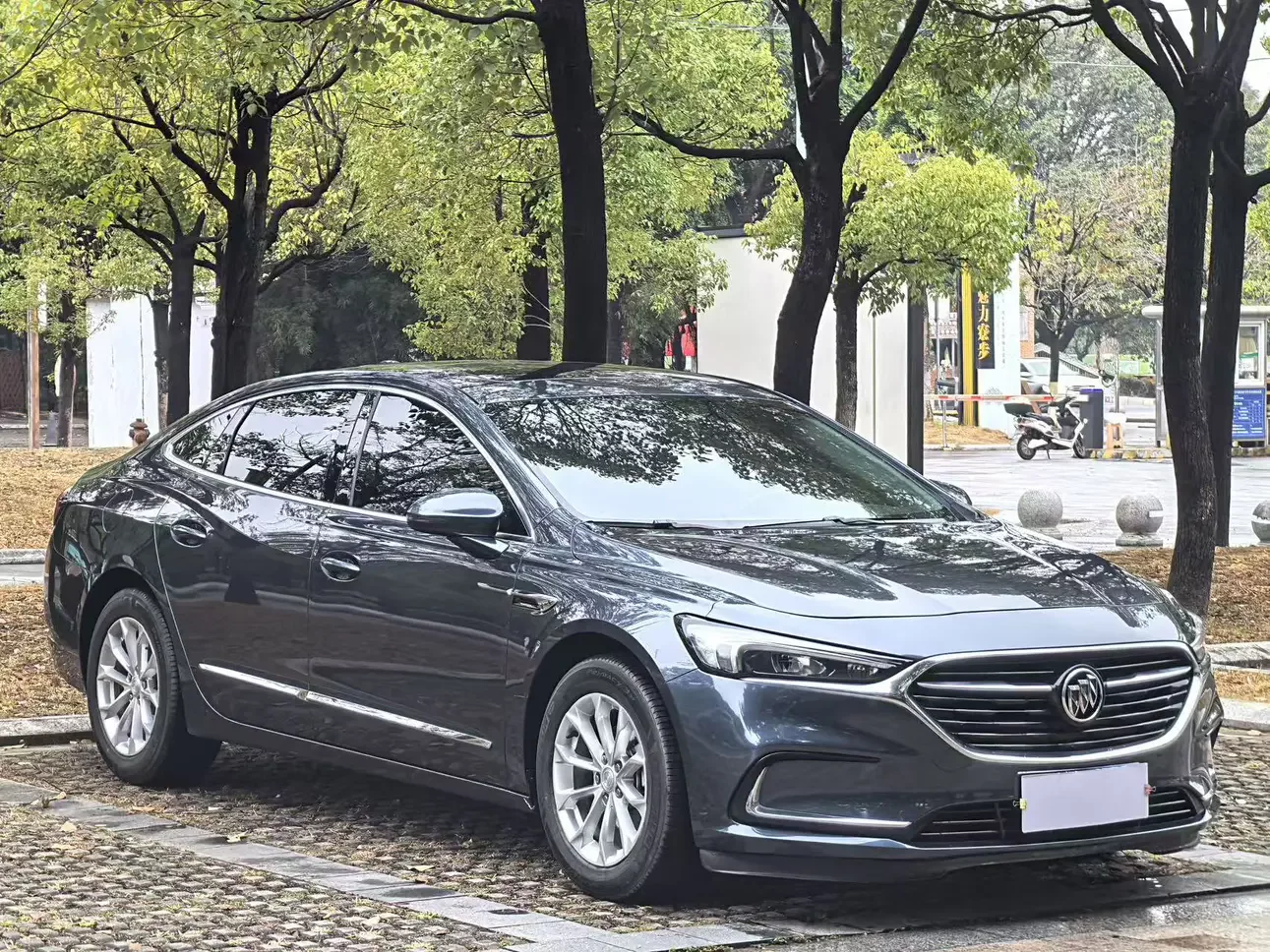 Buick LaCrosse