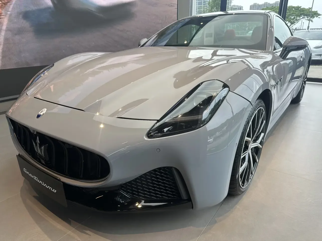 Maserati GranTurismo  из Китая
