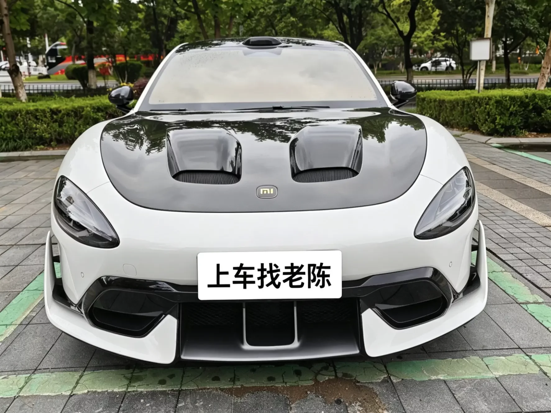 Xiaomi car Xiaomi SU7 Ultra  из Китая