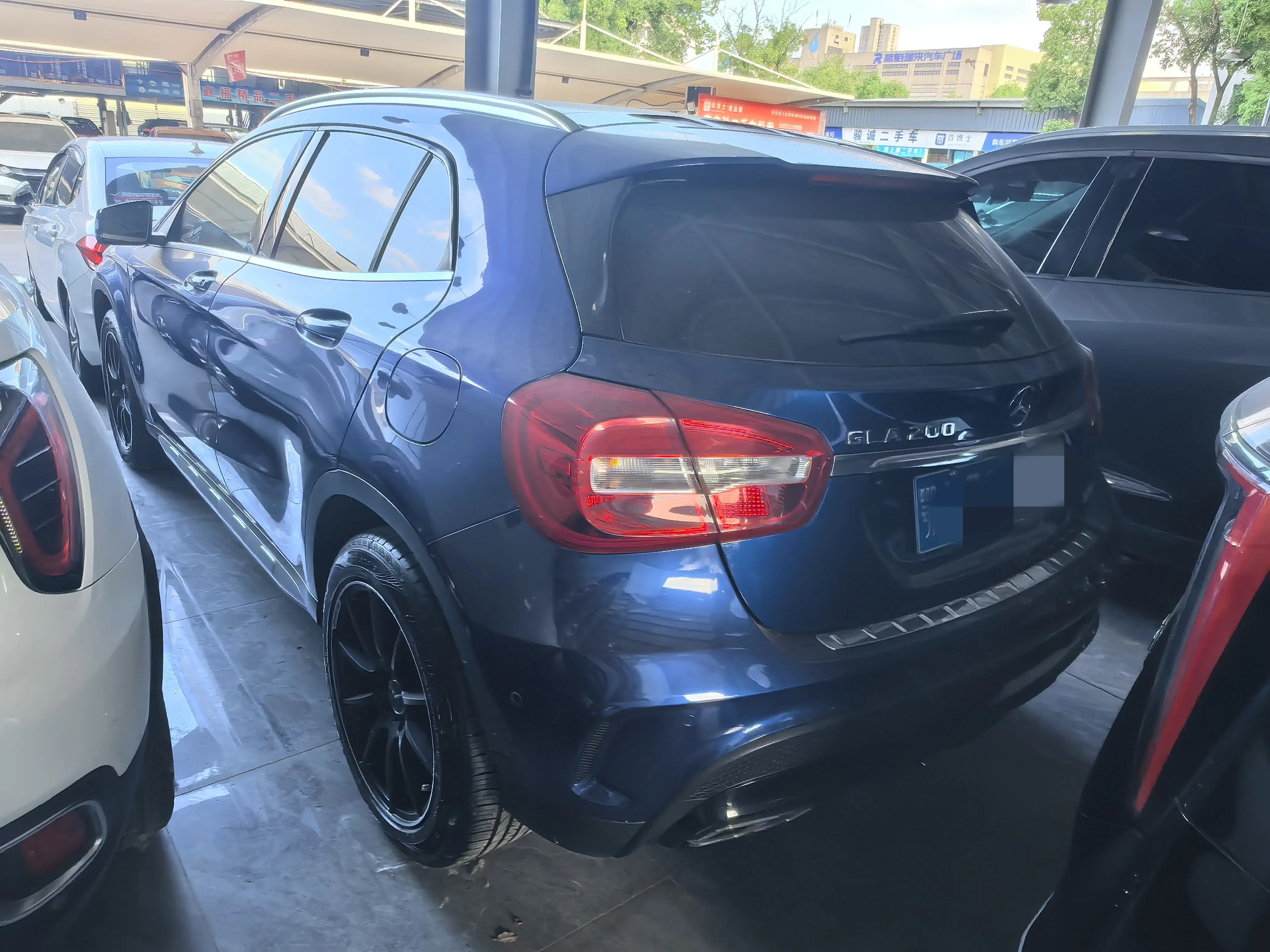 Mercedes-Benz GLA