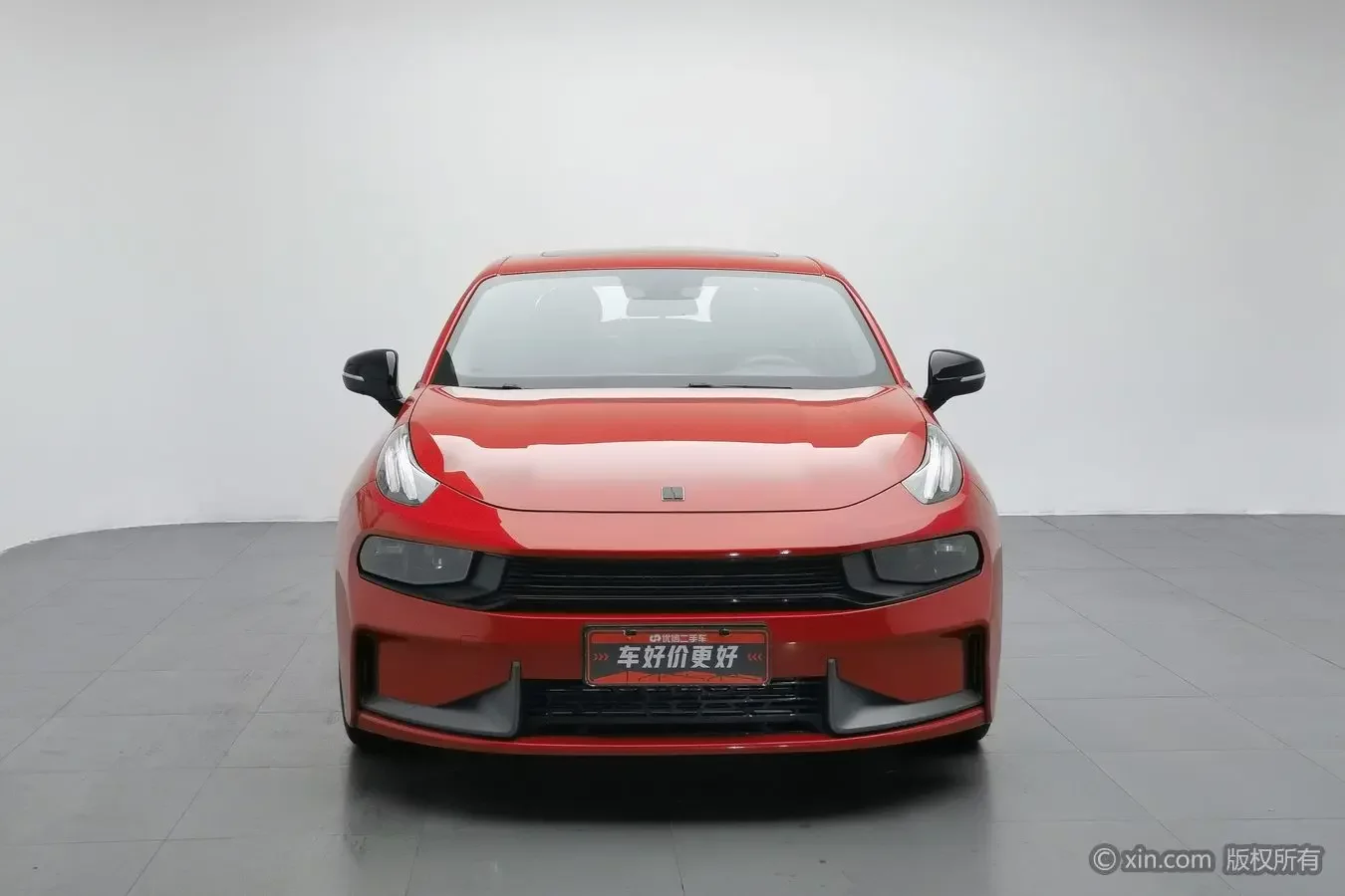 Lynk & Co 03