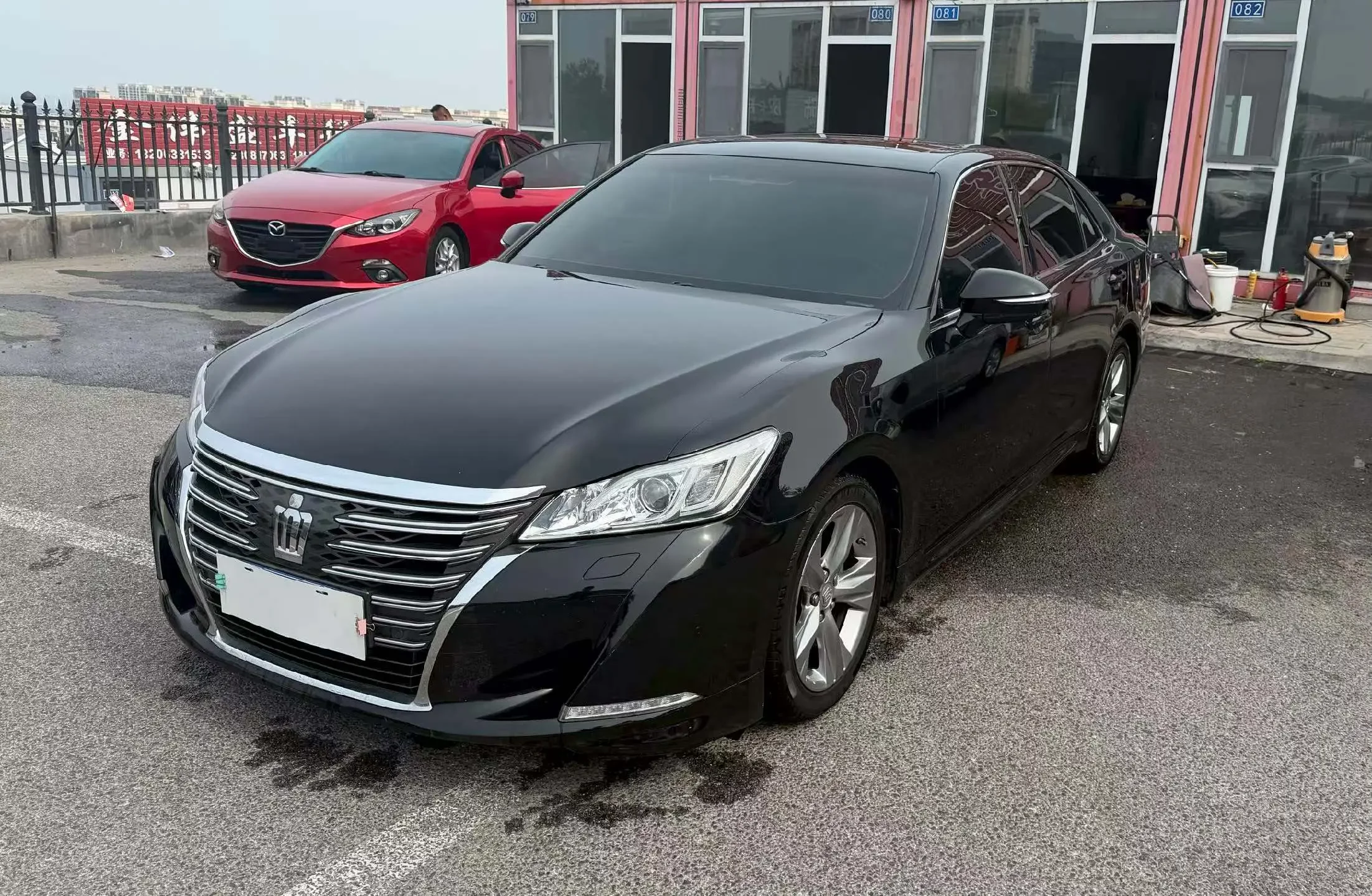 Toyota crown