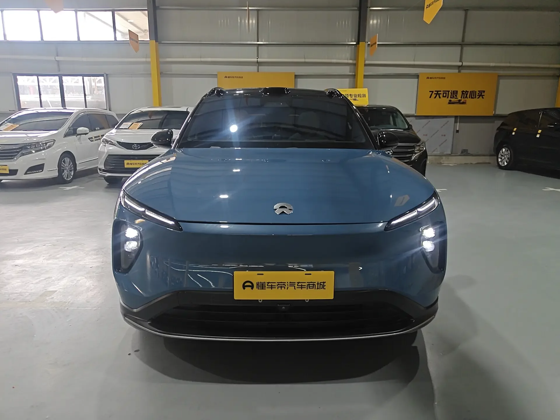 NIO ES6
