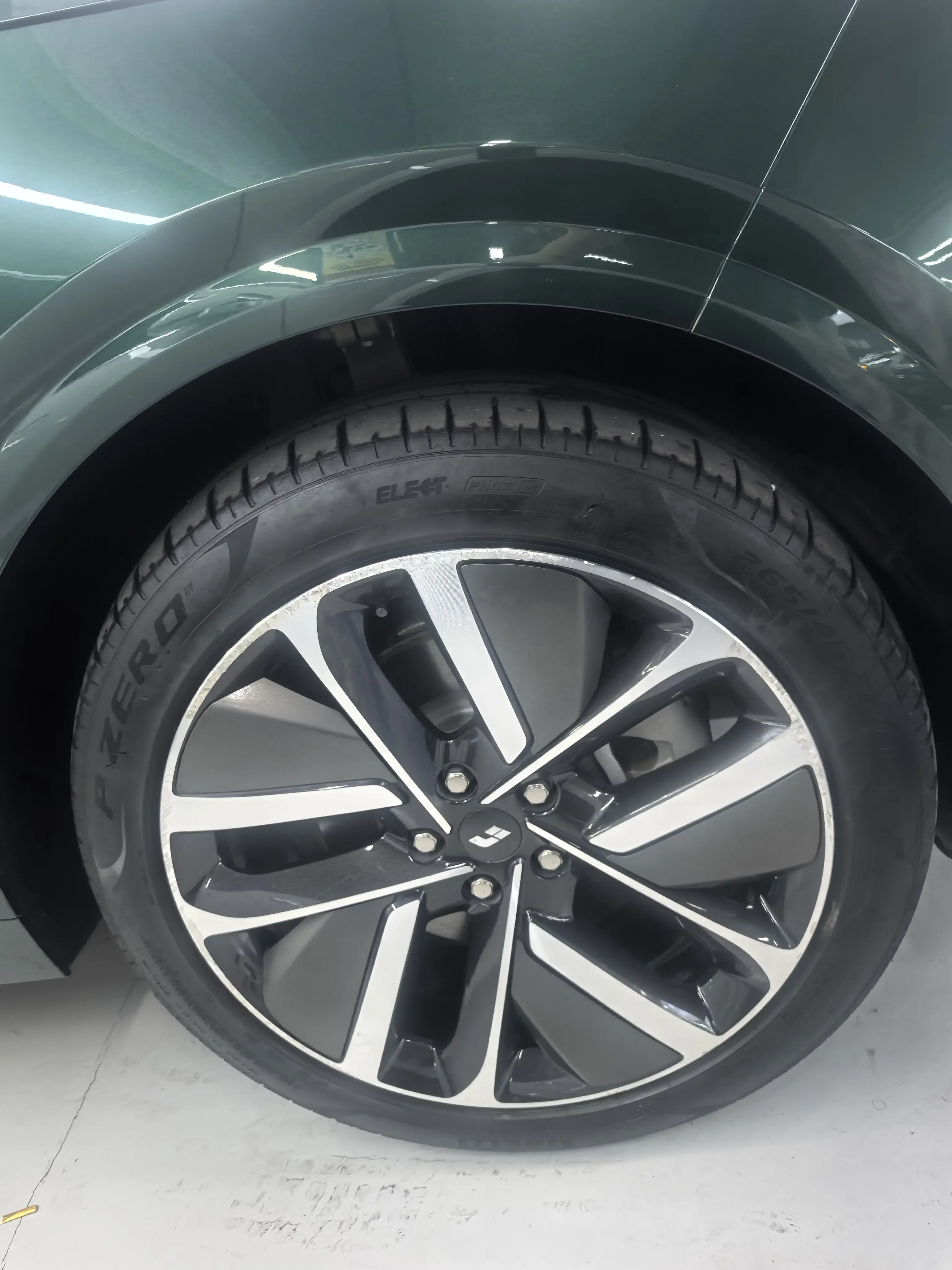 Lixiang L6