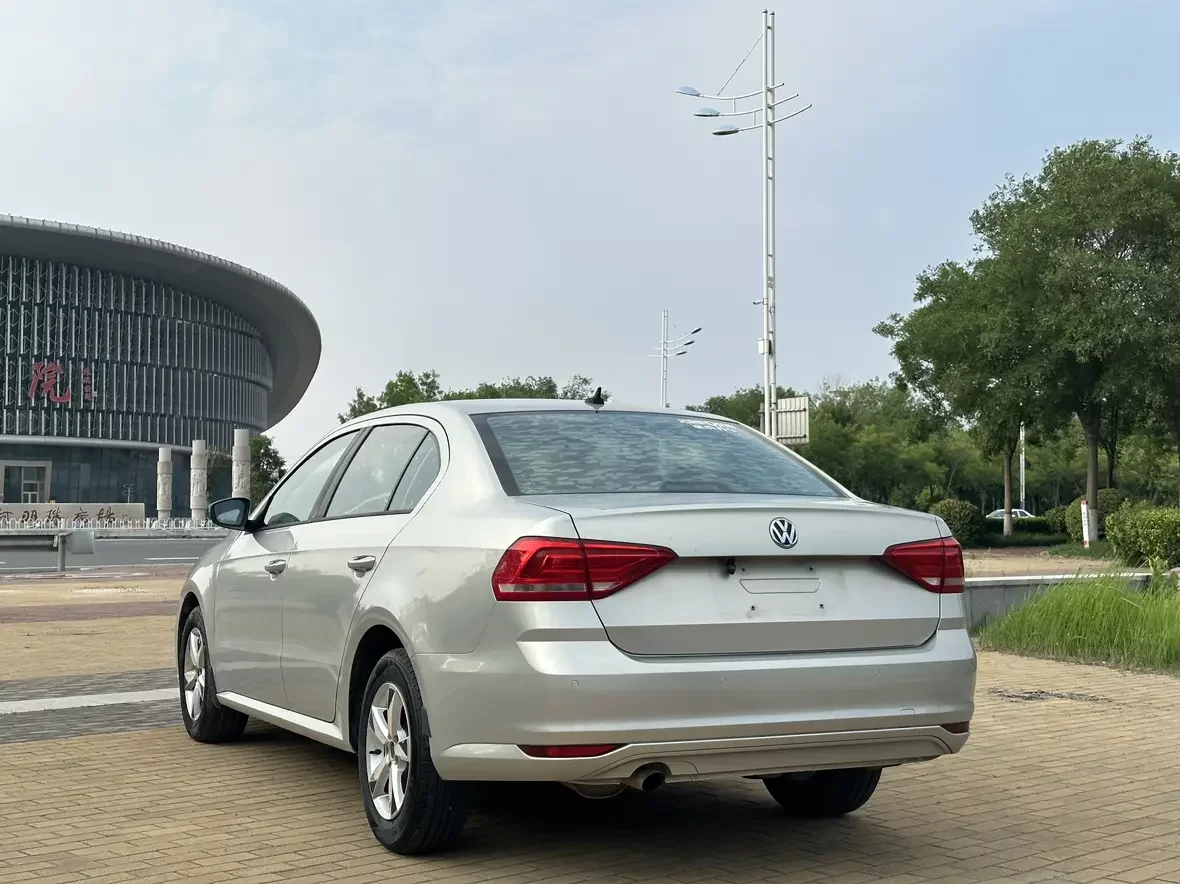 Volkswagen Lavida