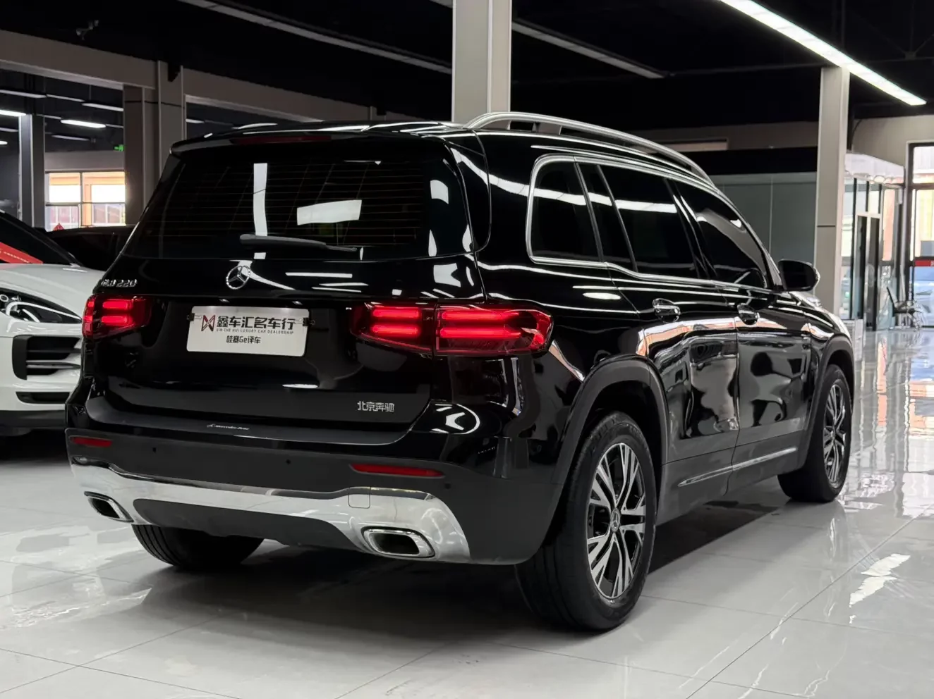Mercedes-Benz GLB