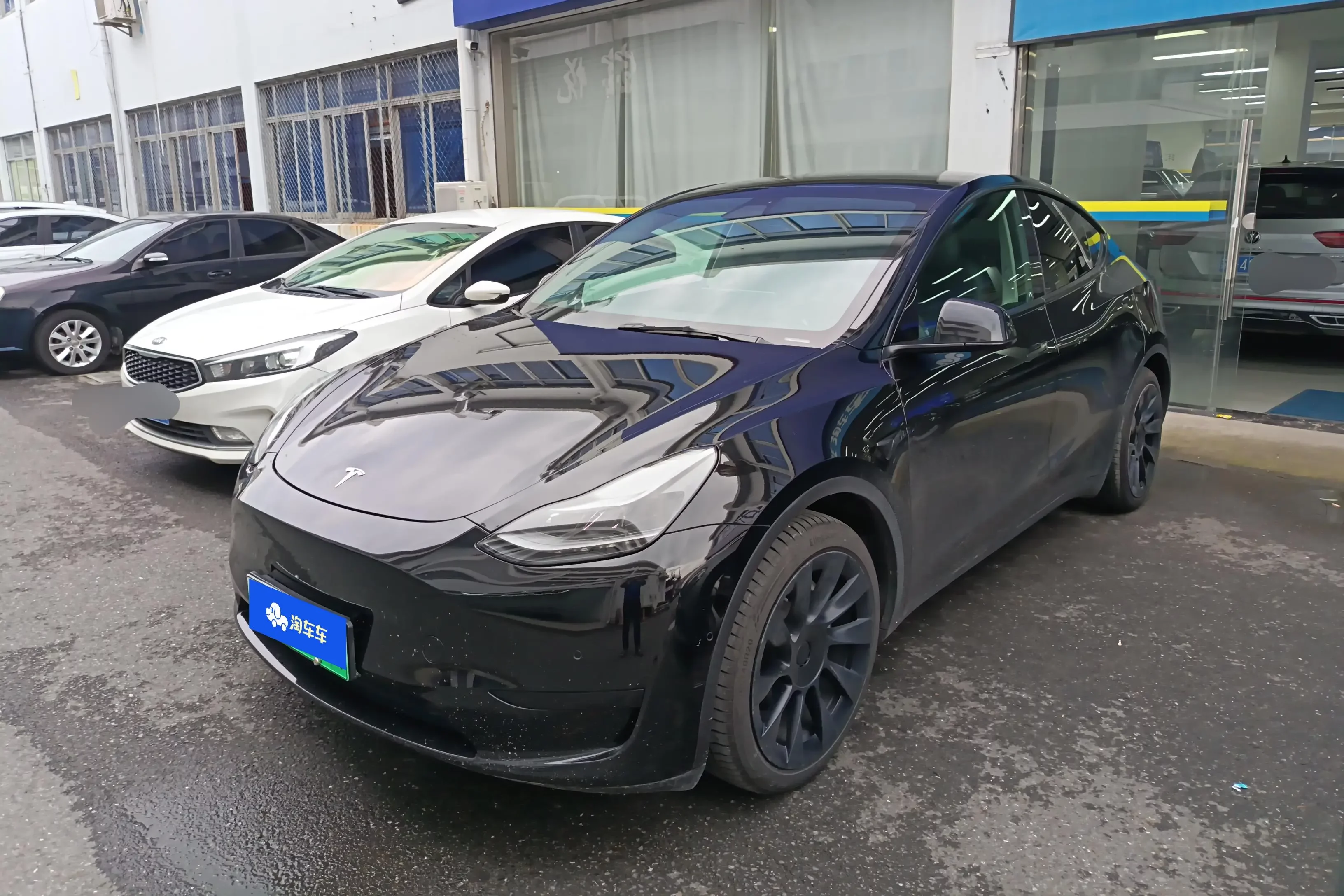 Tesla Model Y  из Китая