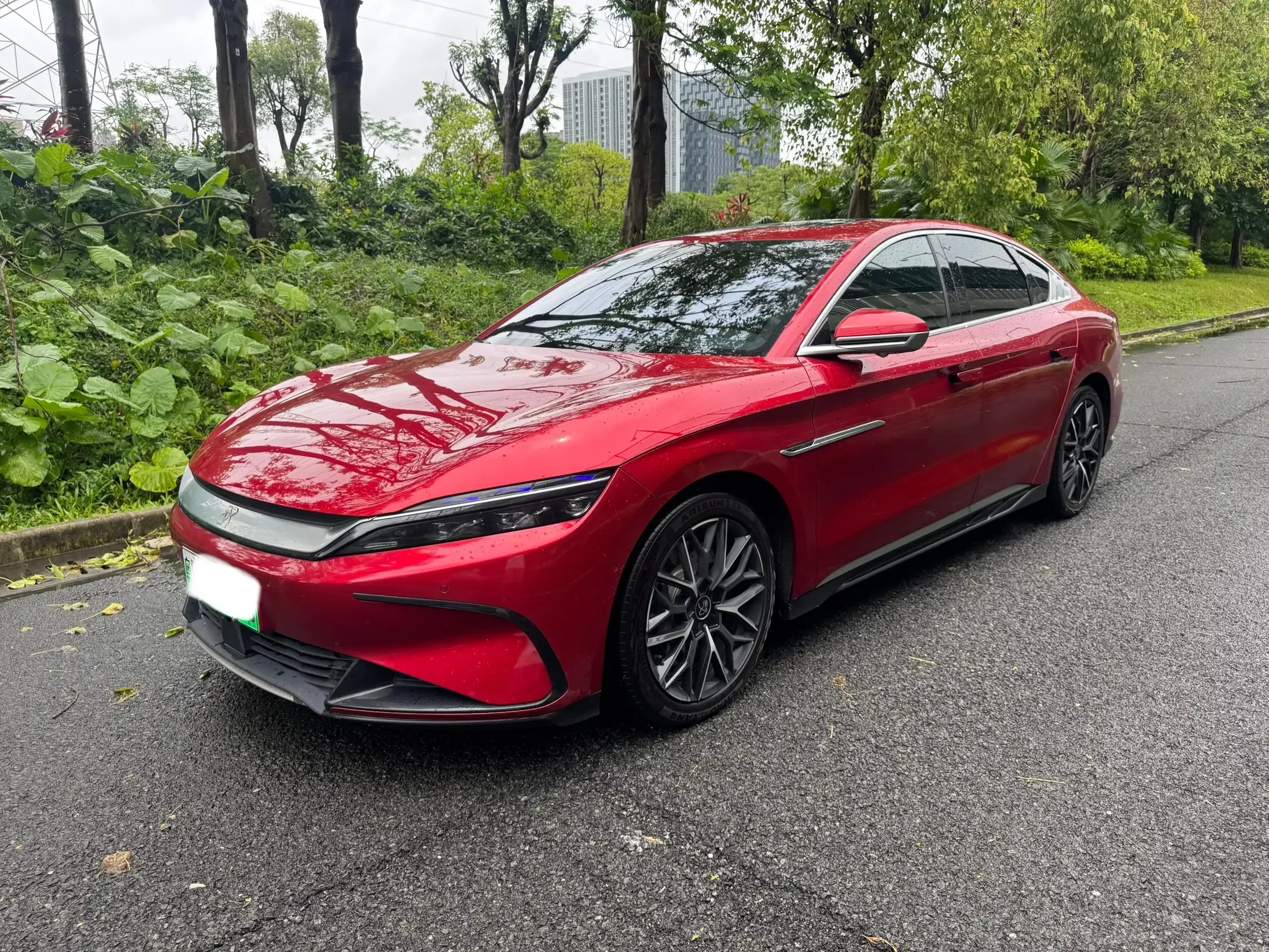 BYD Han EV