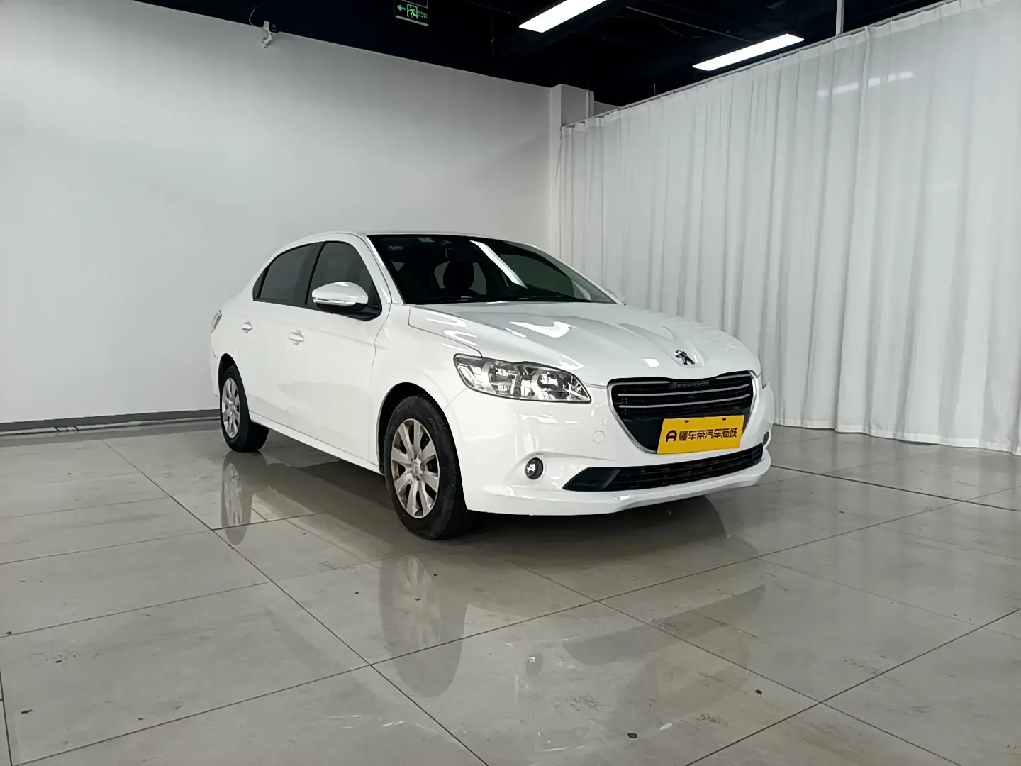 Peugeot 301