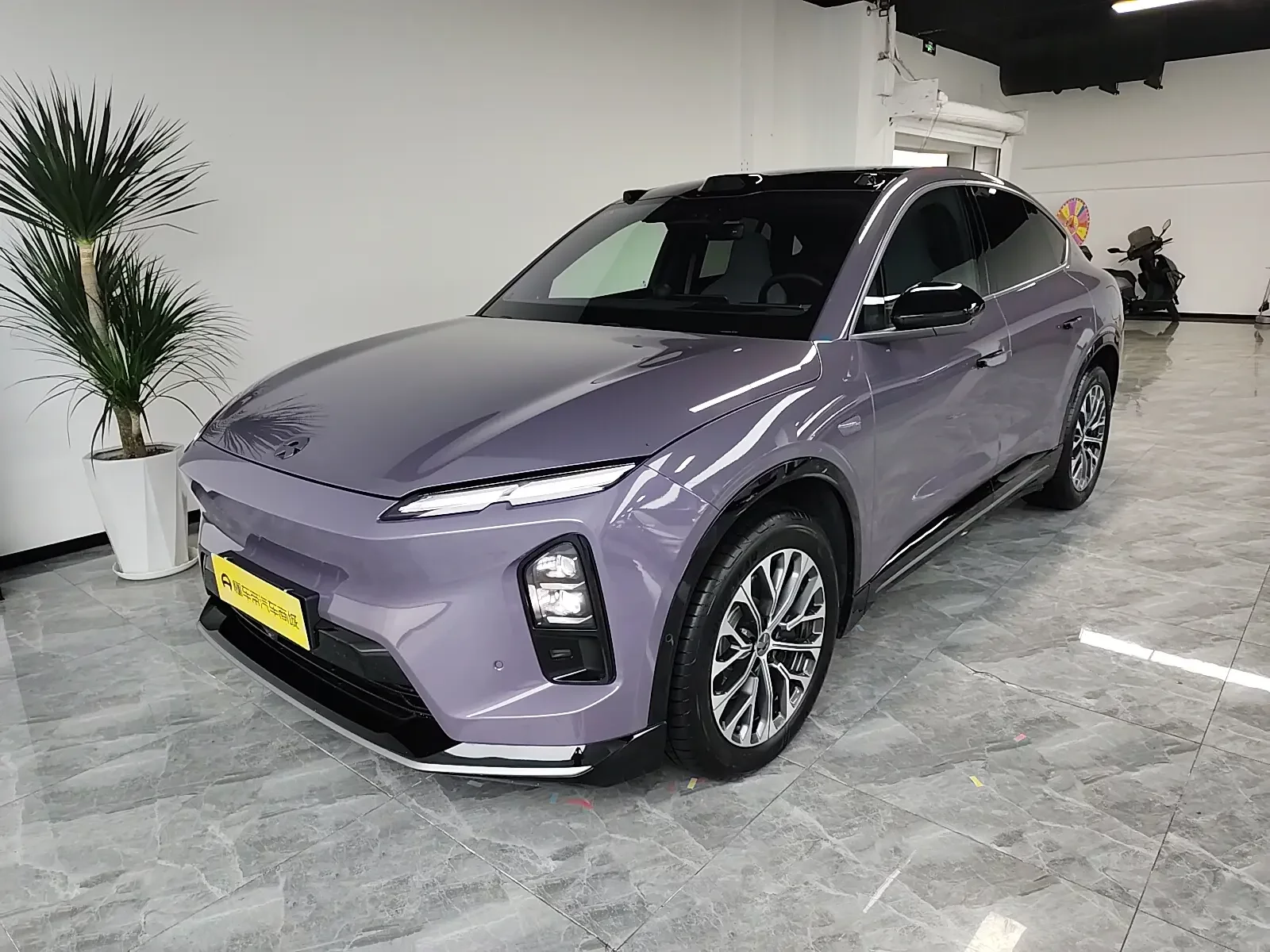 NIO EC6