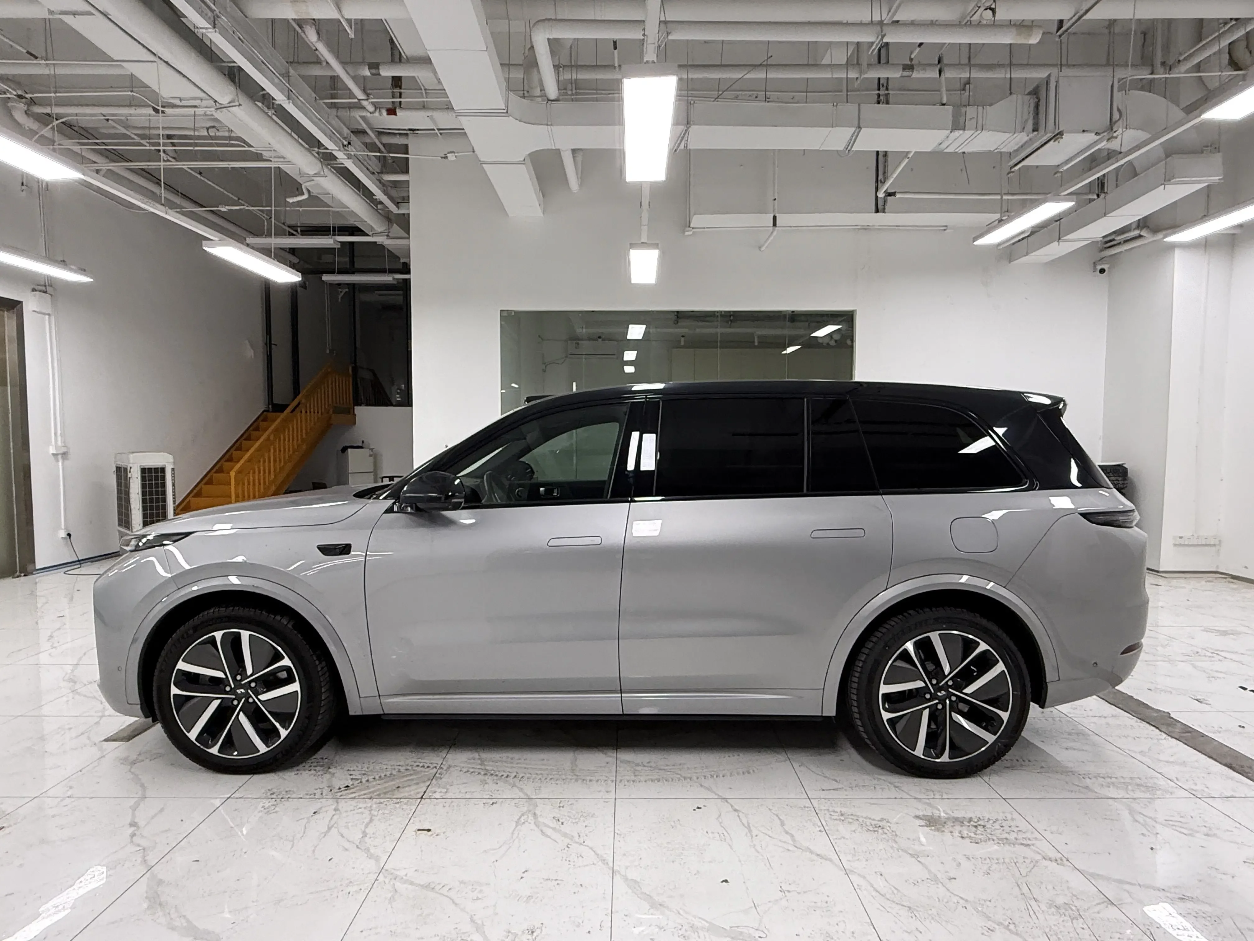 Lixiang L9