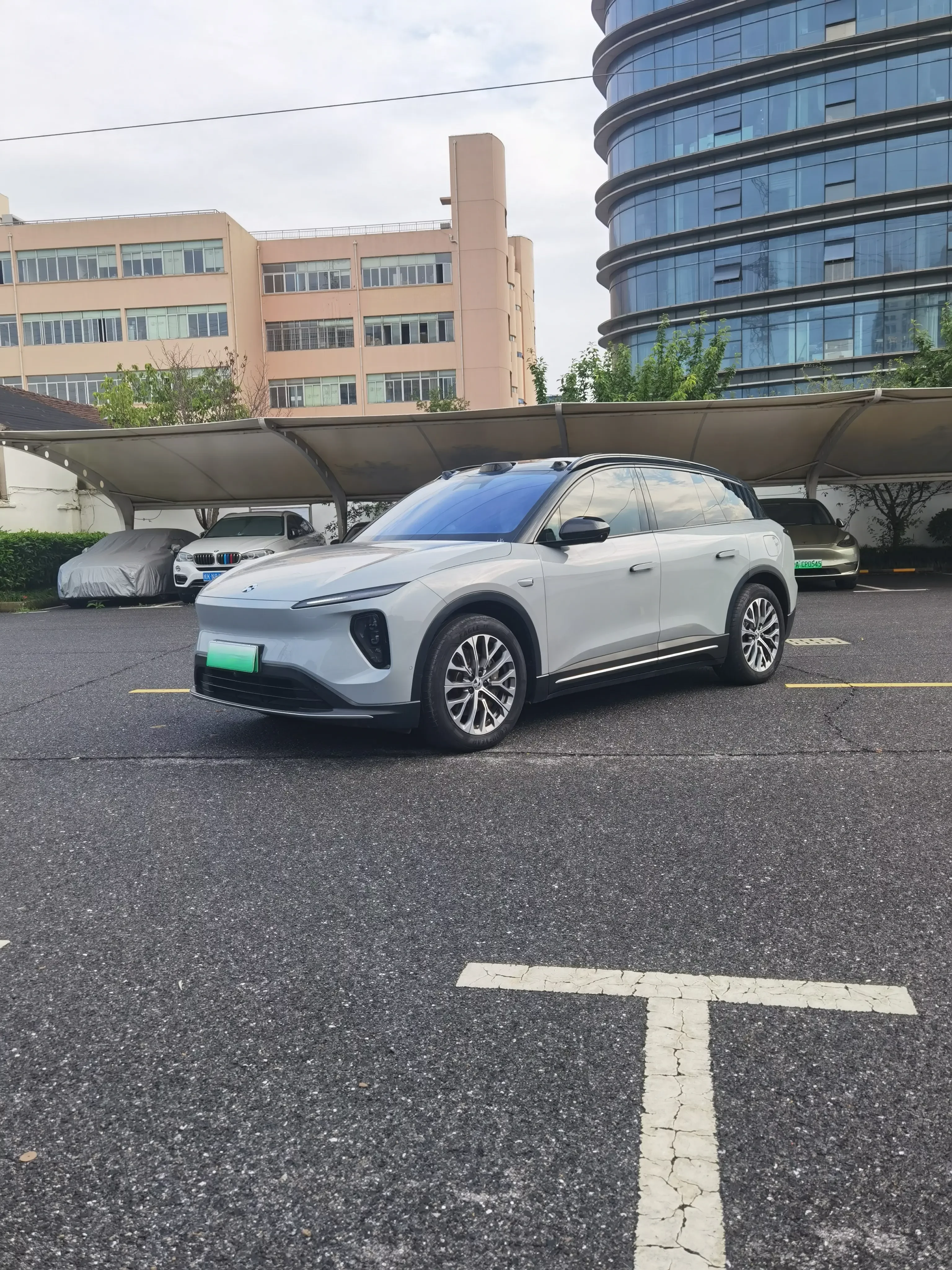 NIO ES6  из Китая