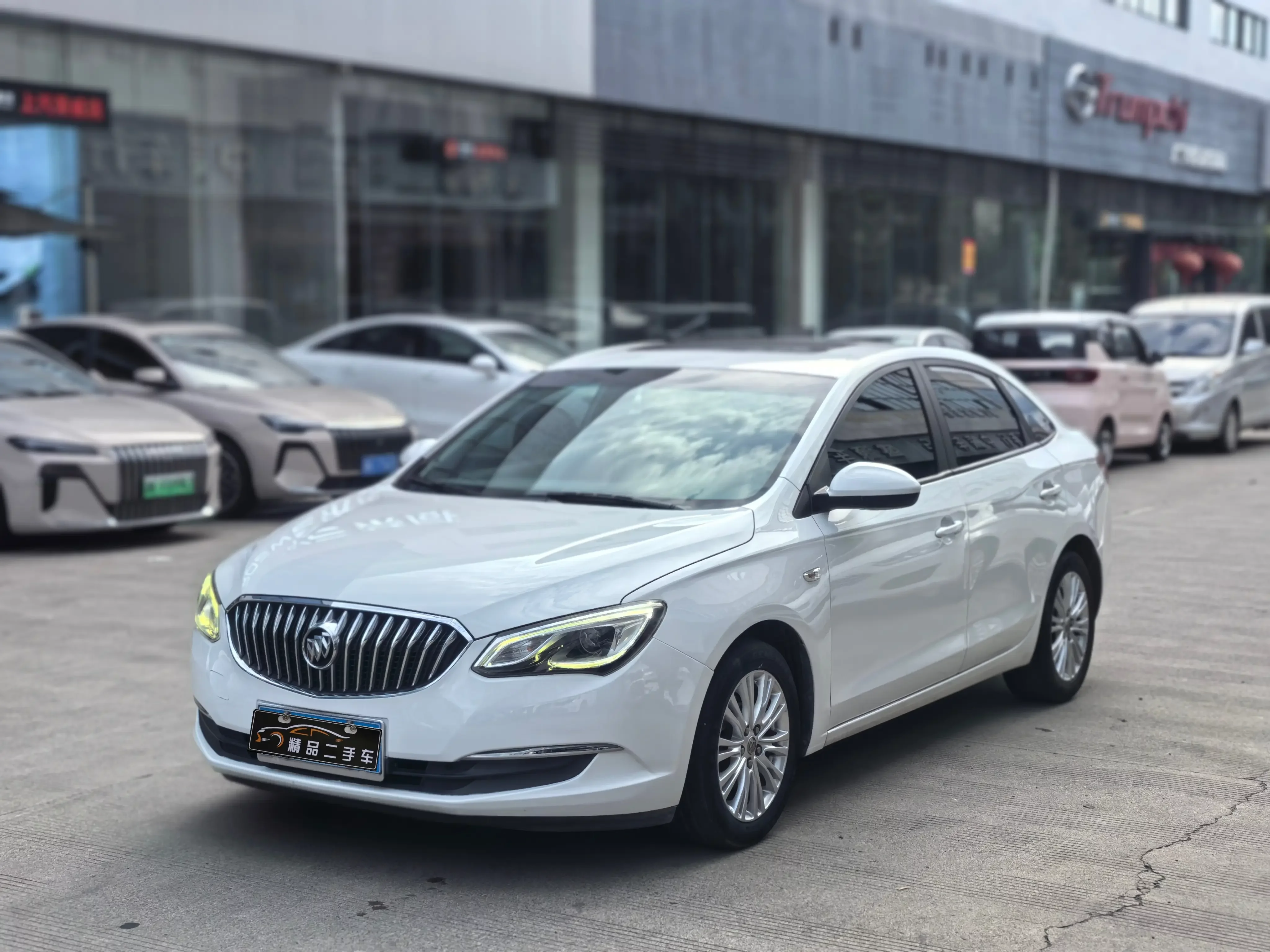 Buick Yinglang