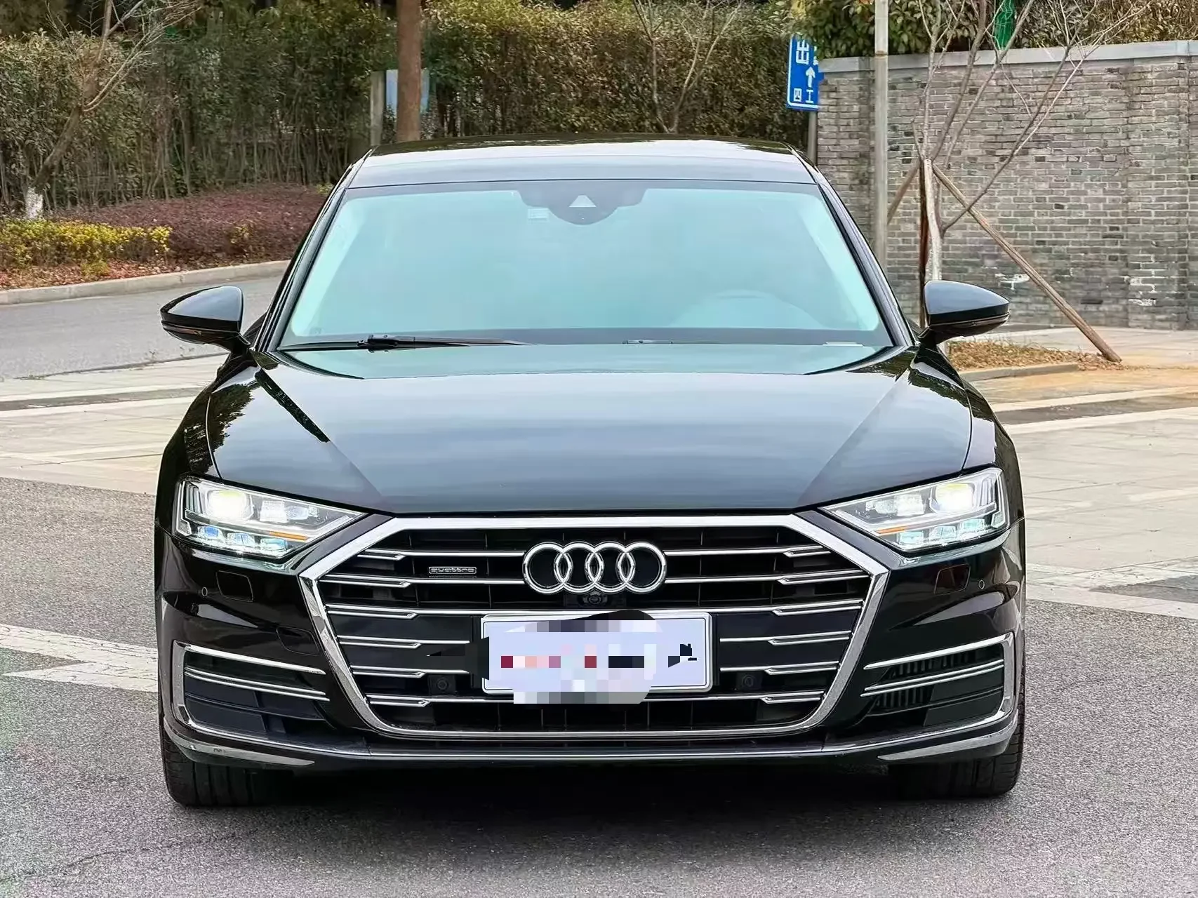 Audi A8