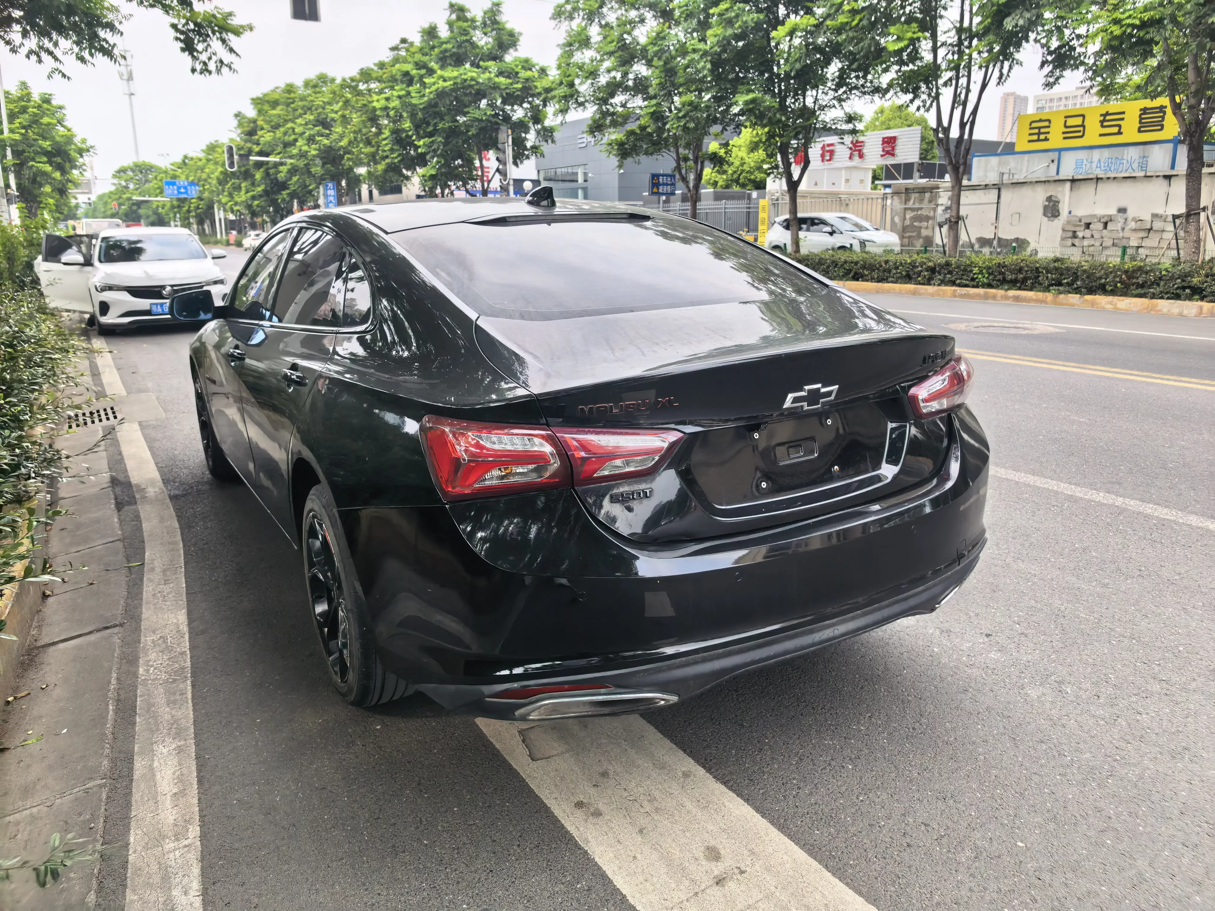 Chevrolet Malibu XL