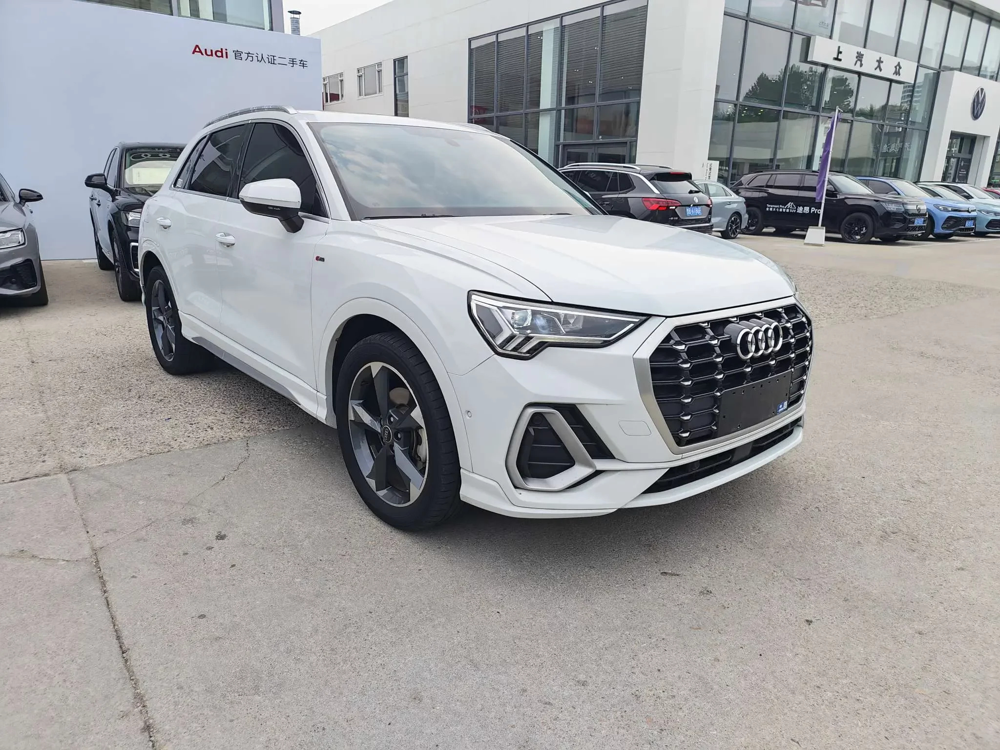 Audi Q3