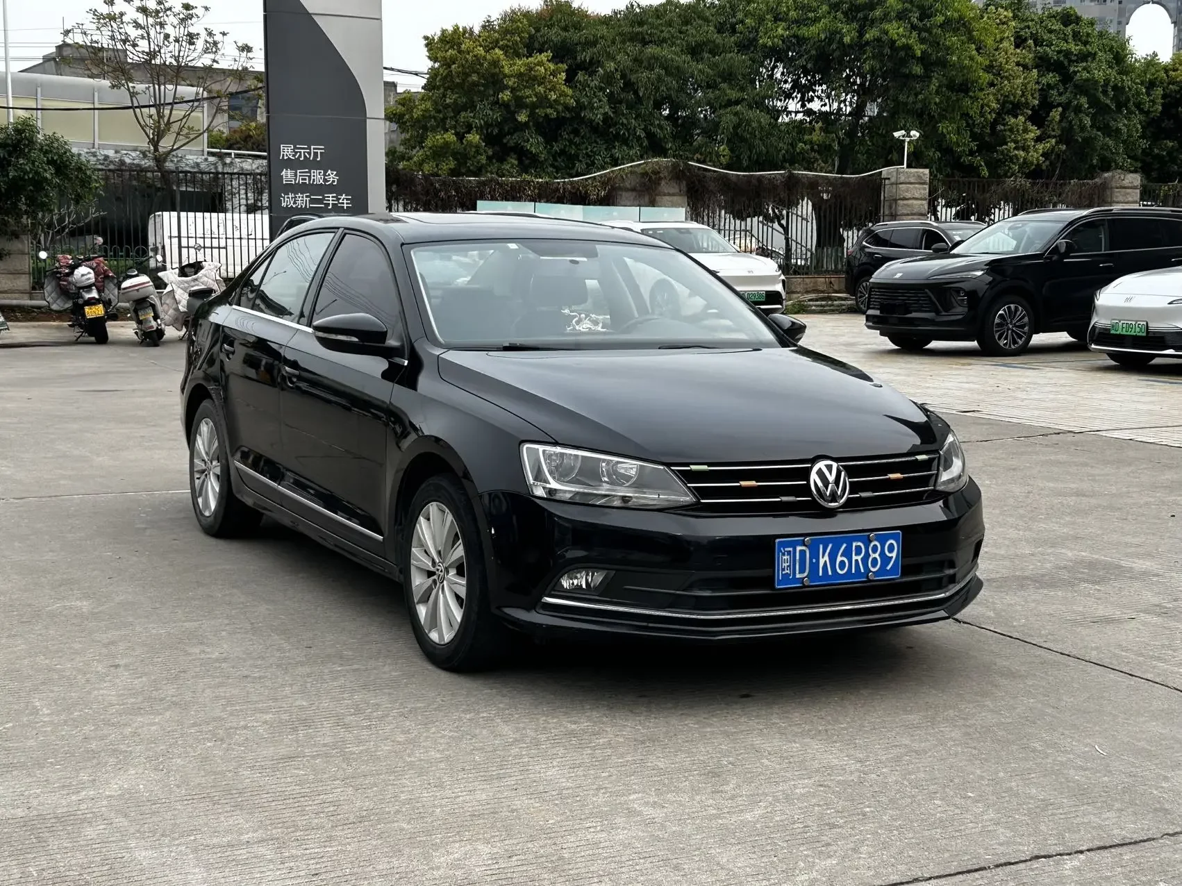 Volkswagen Sagitar