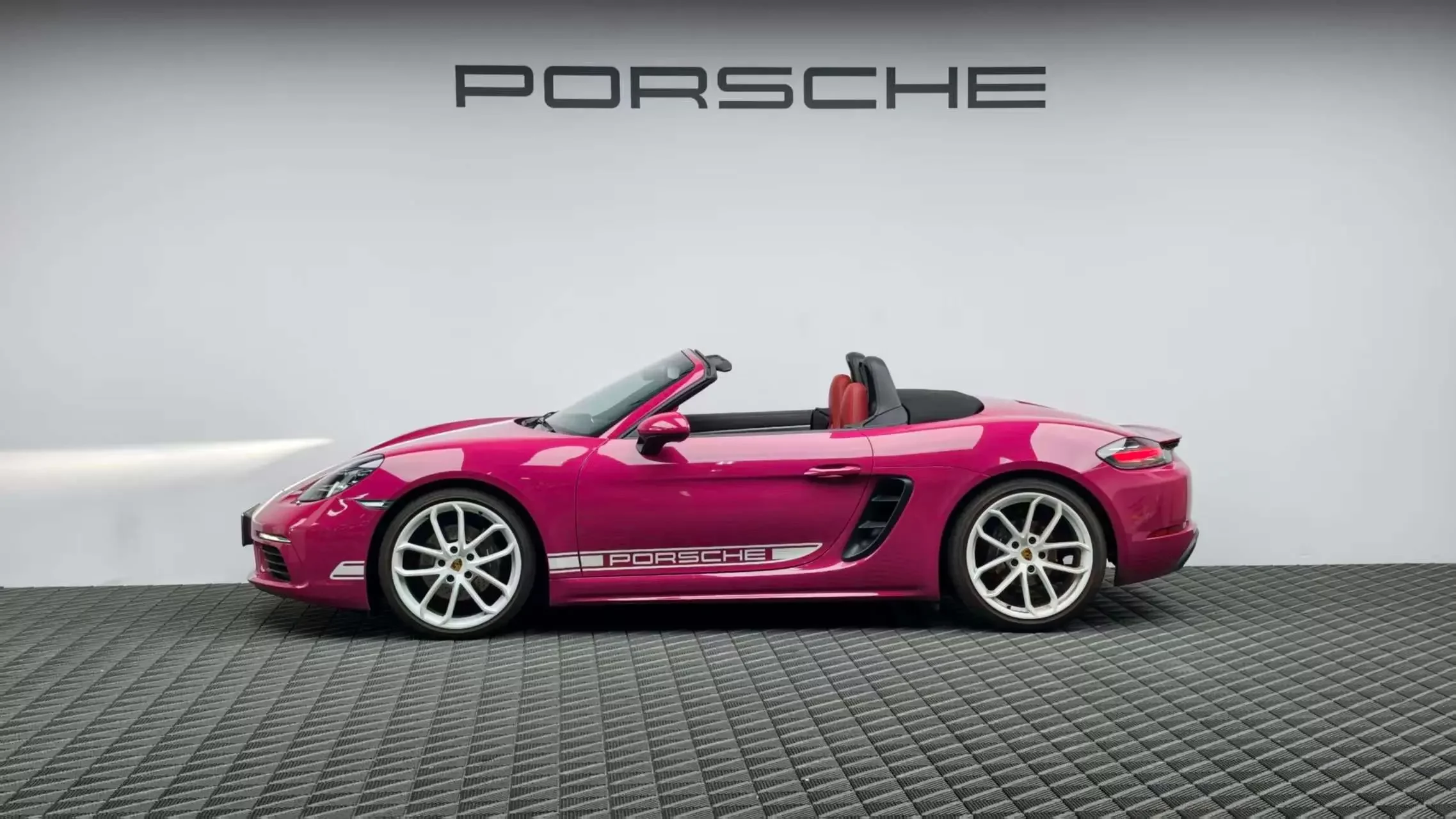 Porsche 718