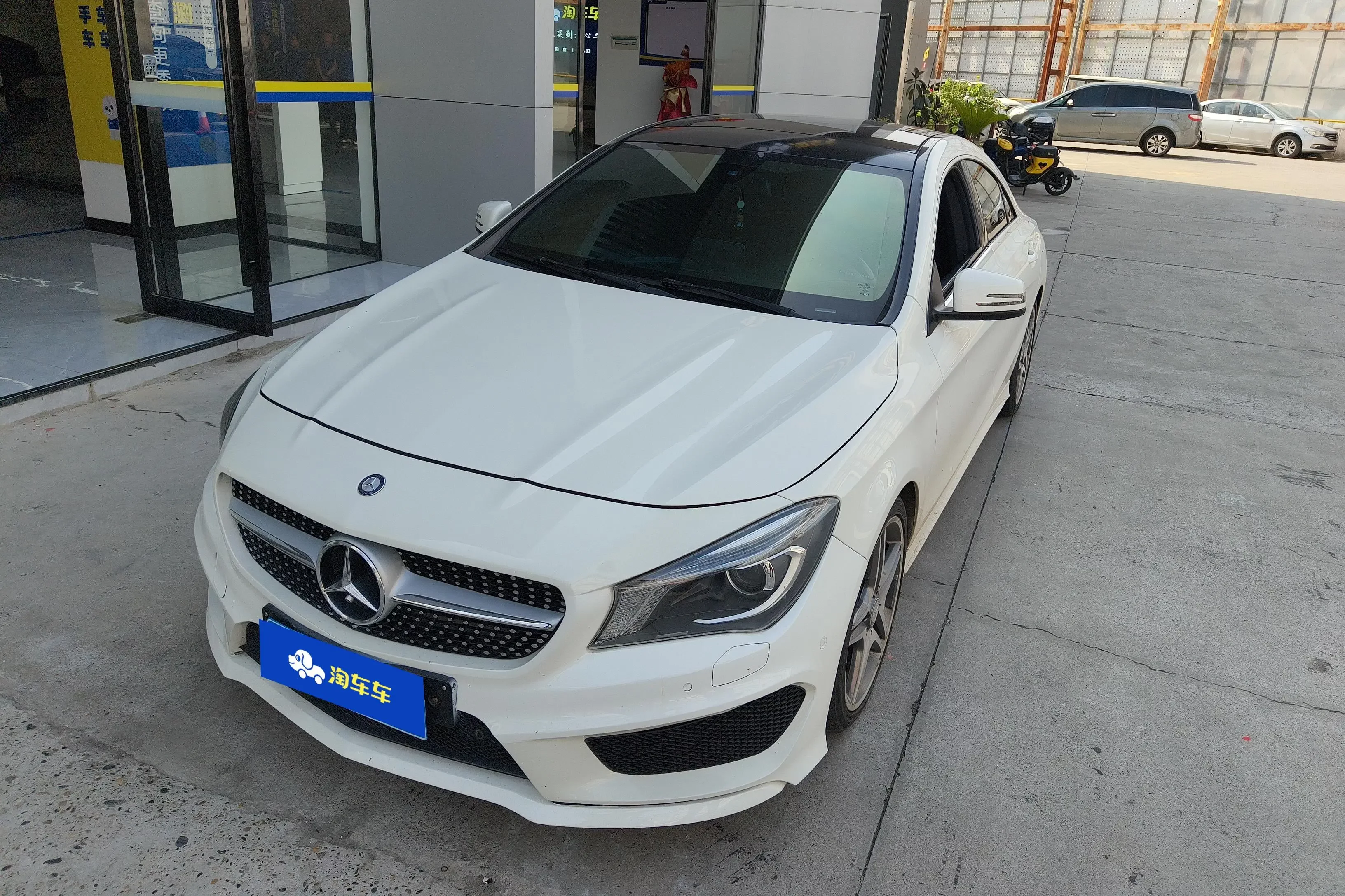 Mercedes-Benz CLA (Imported)  из Китая