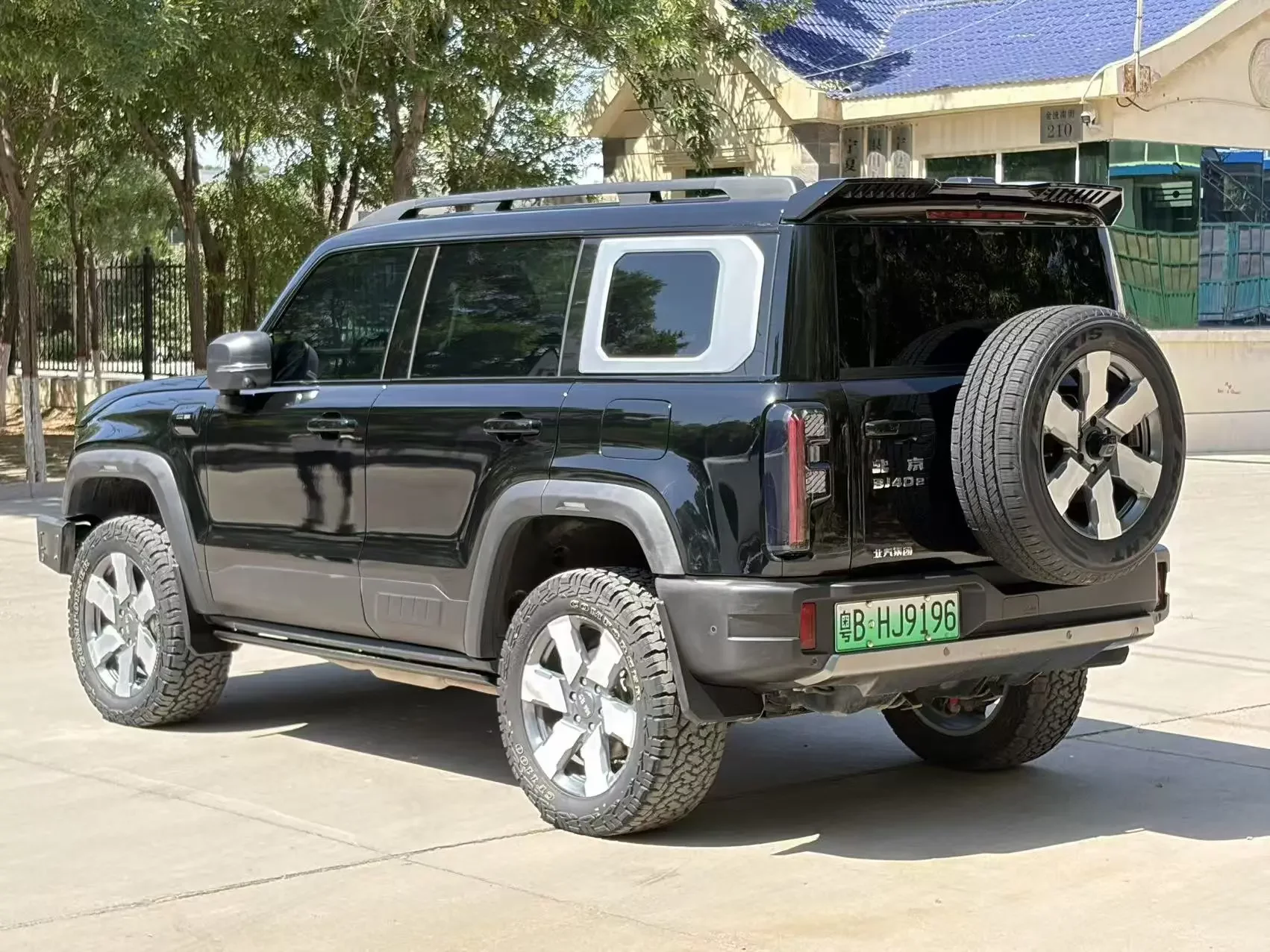 BAIC Beijing Off-road BJ40 Extended Range