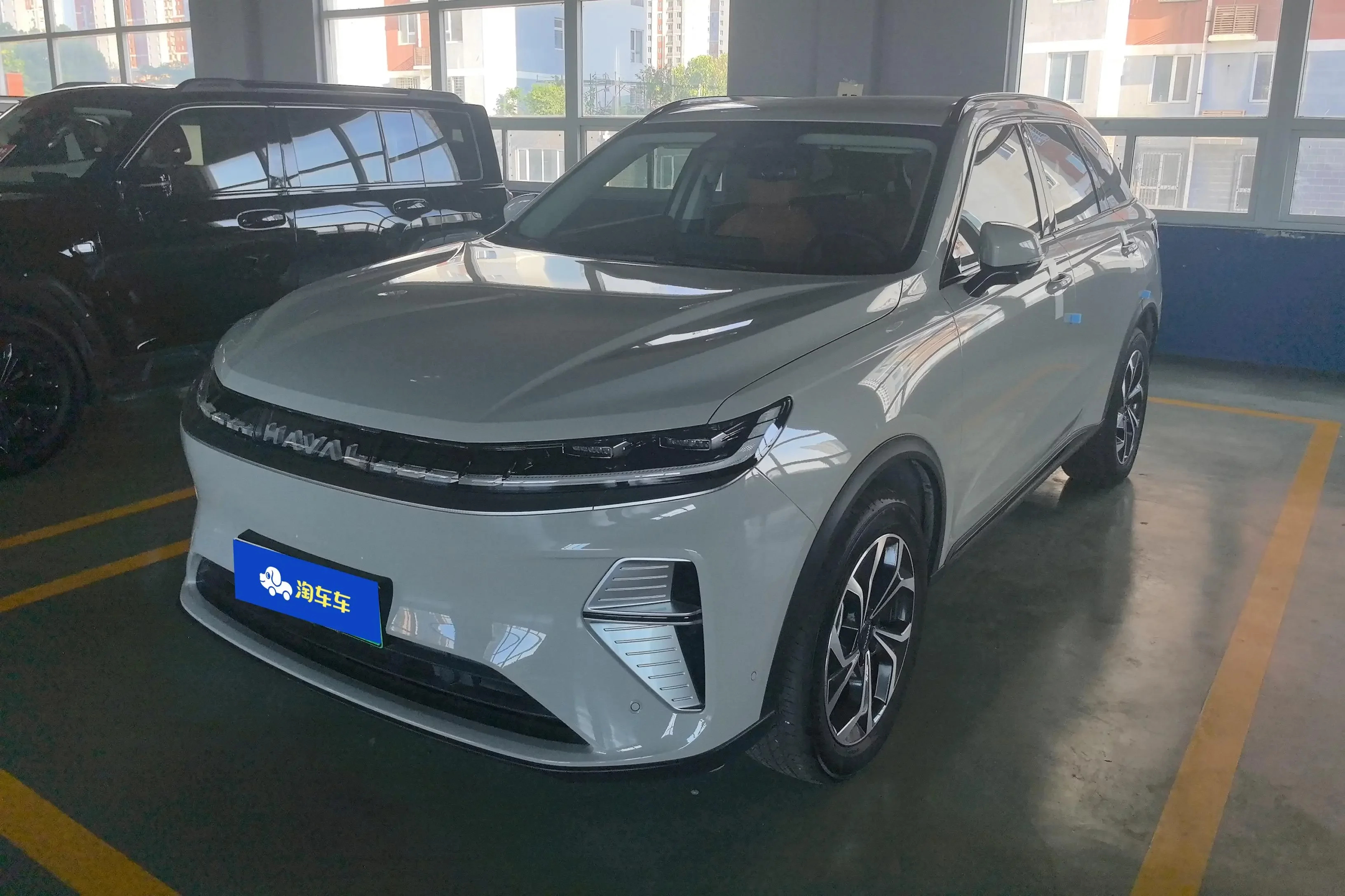 Haval Xiaolong MAX  из Китая