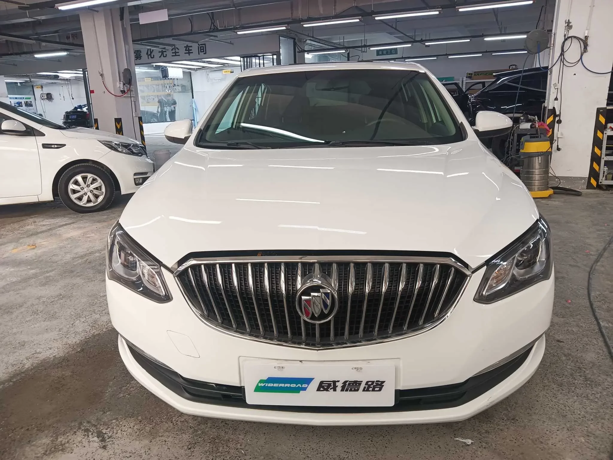 Buick Yinglang