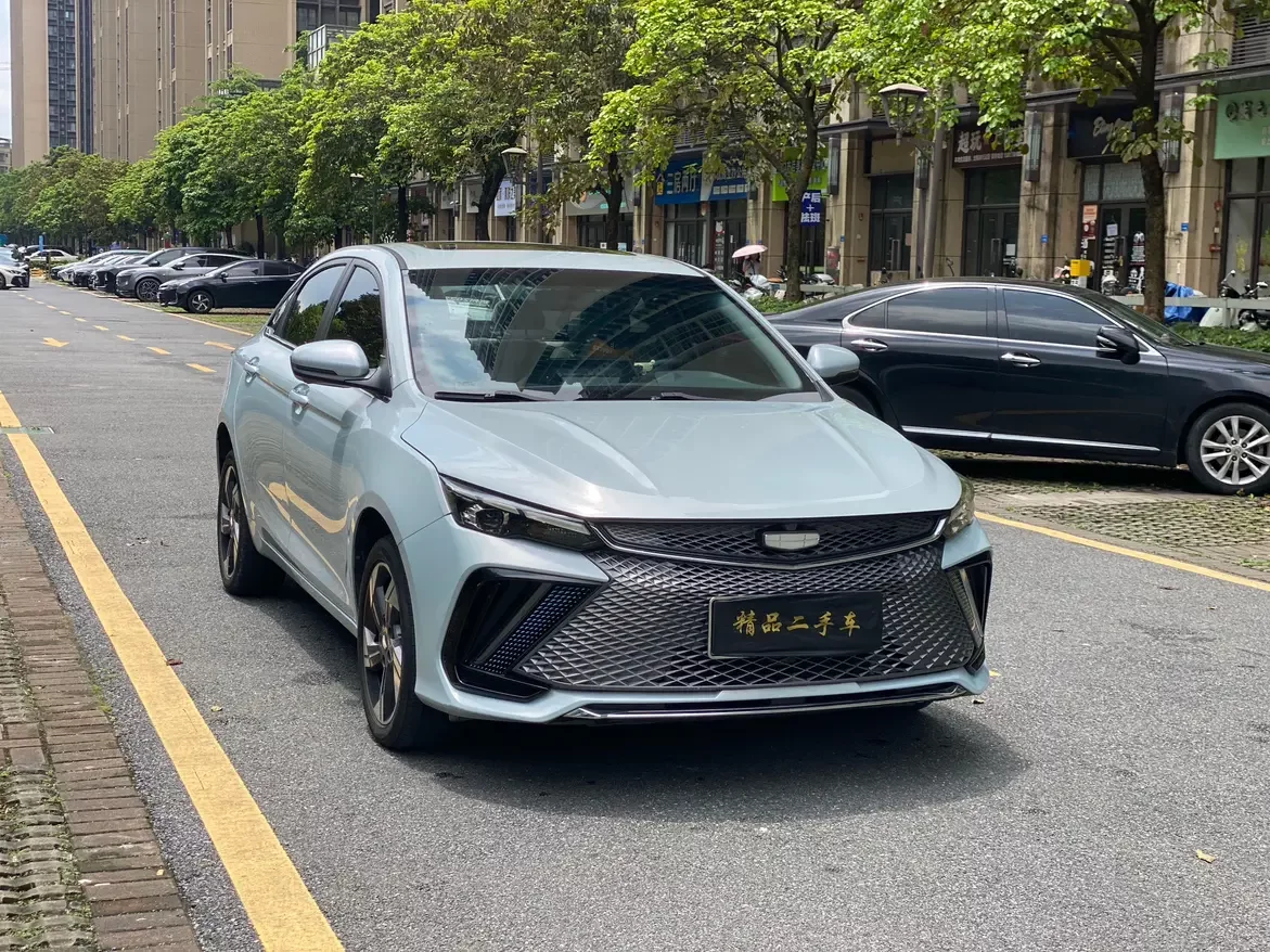 Geely Emgrand L HiP