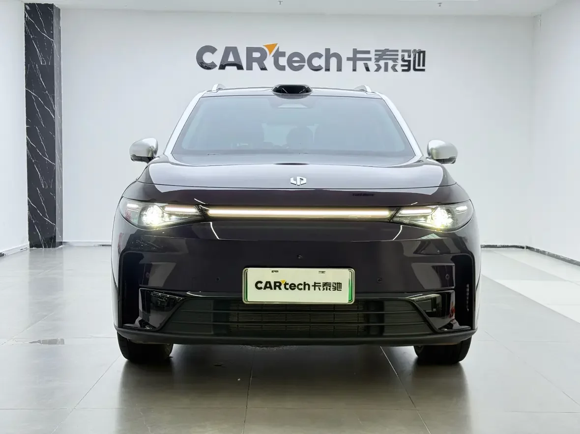 Leapmotor C16