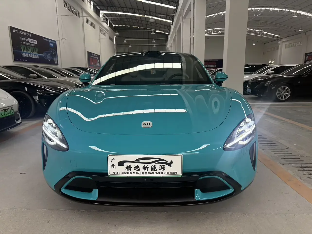 Xiaomi car Xiaomi SU7  из Китая