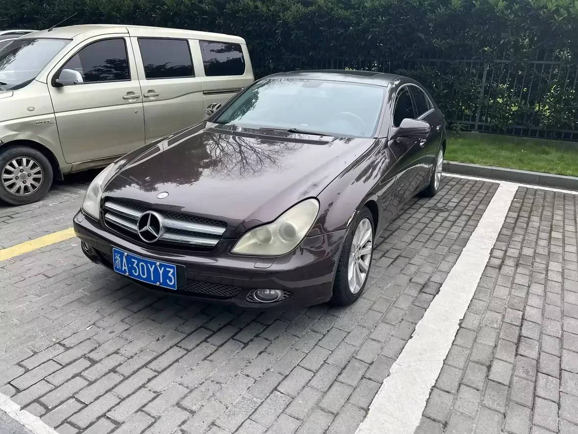 Mercedes-Benz CLS