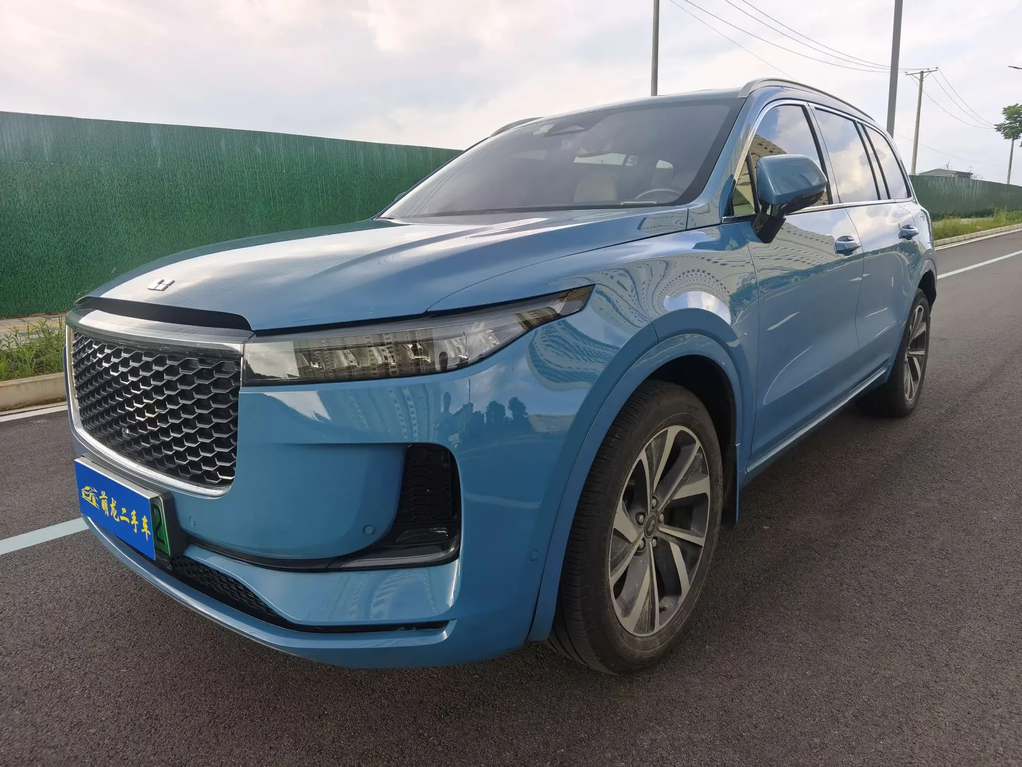 Li ONE (Ideal ONE)  из Китая