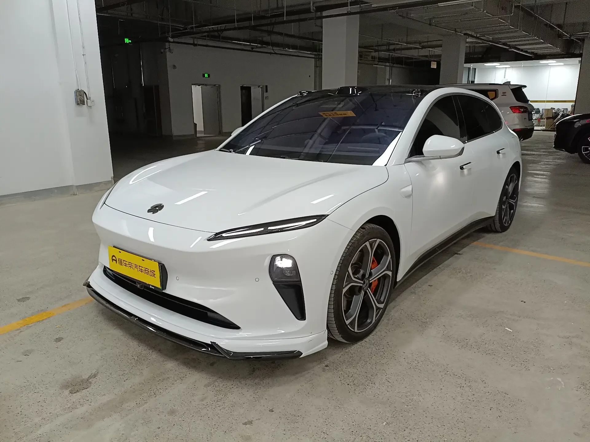 NIO ET5T