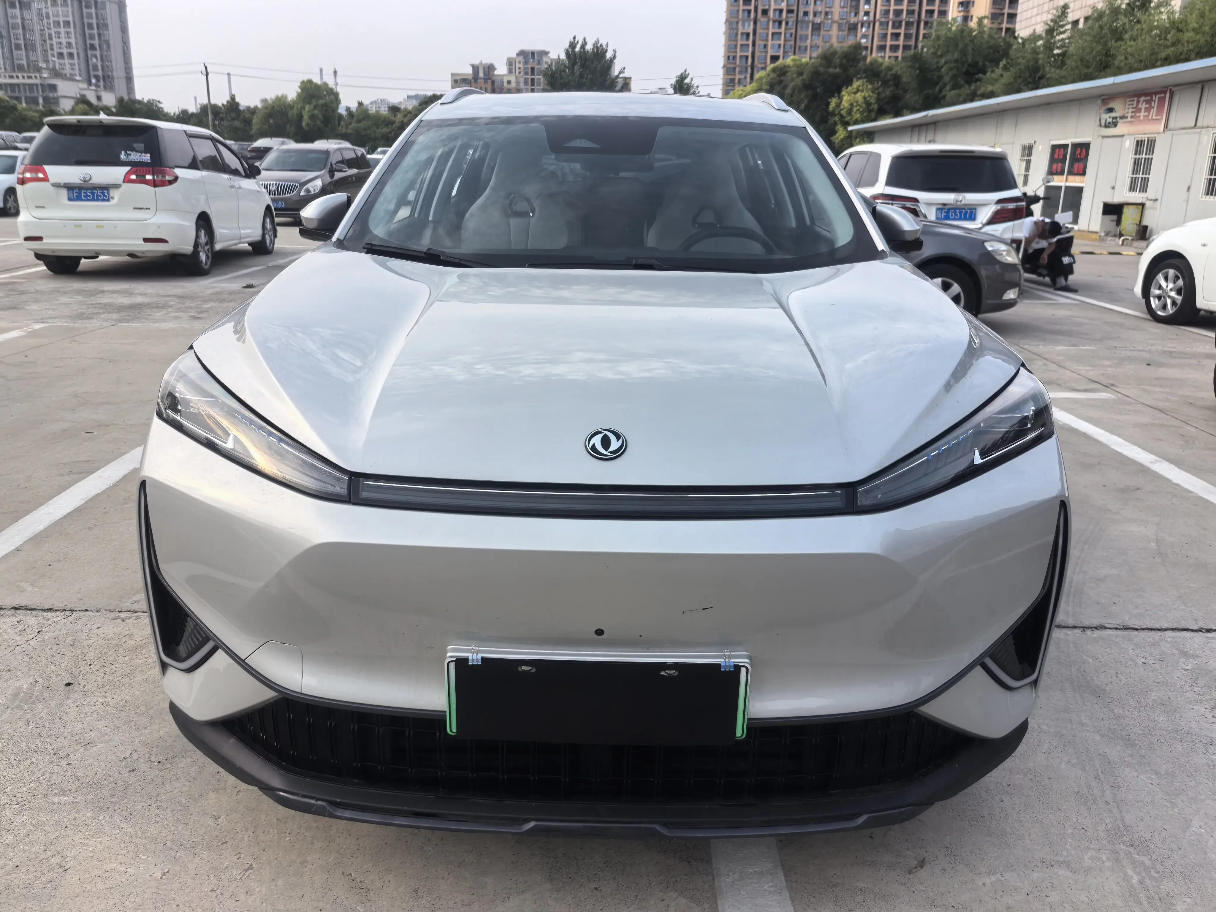 Dongfeng Fengshen L7 PHEV