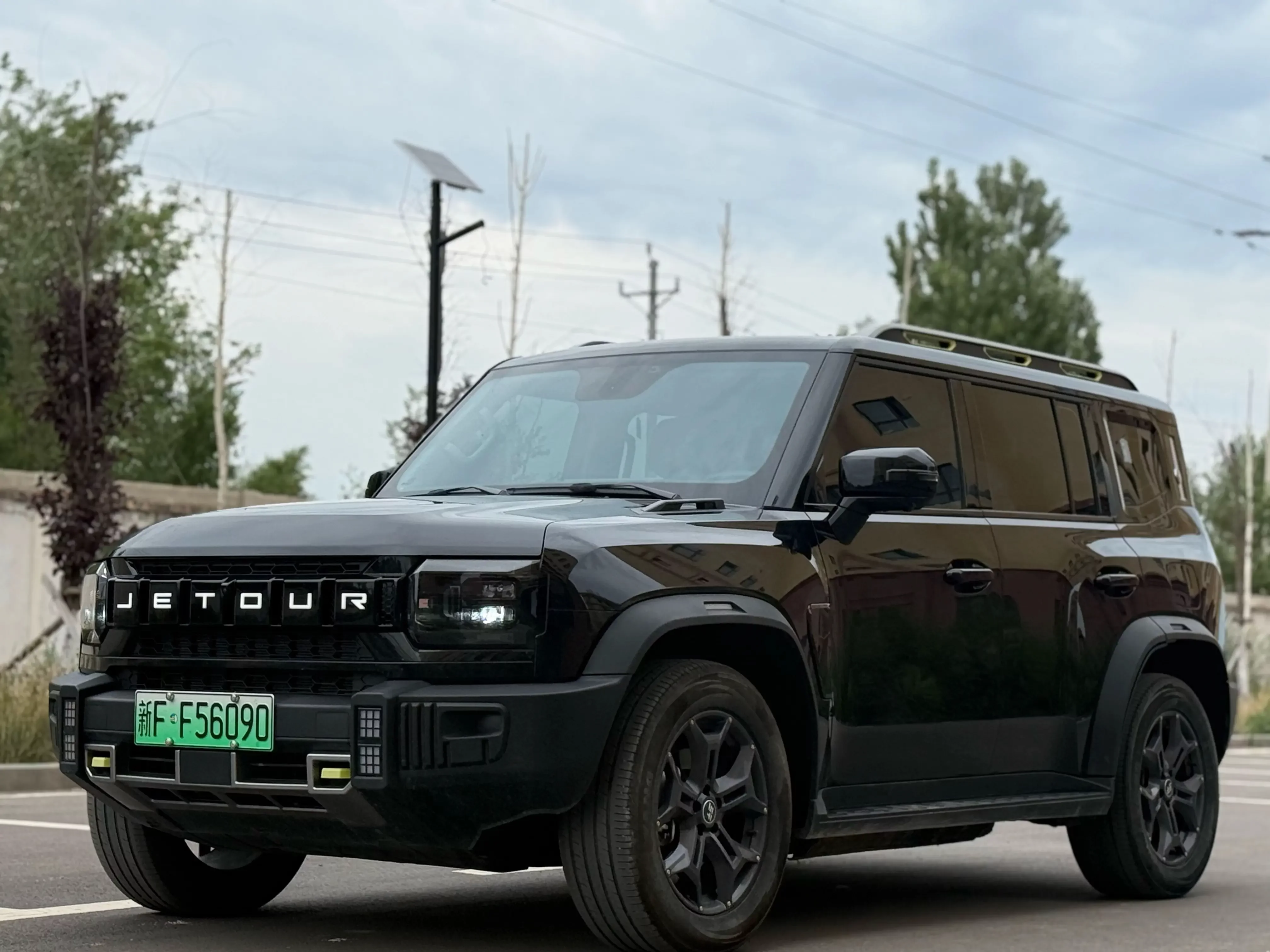 Jietu Shanhai Jetour Traveler C-DM
