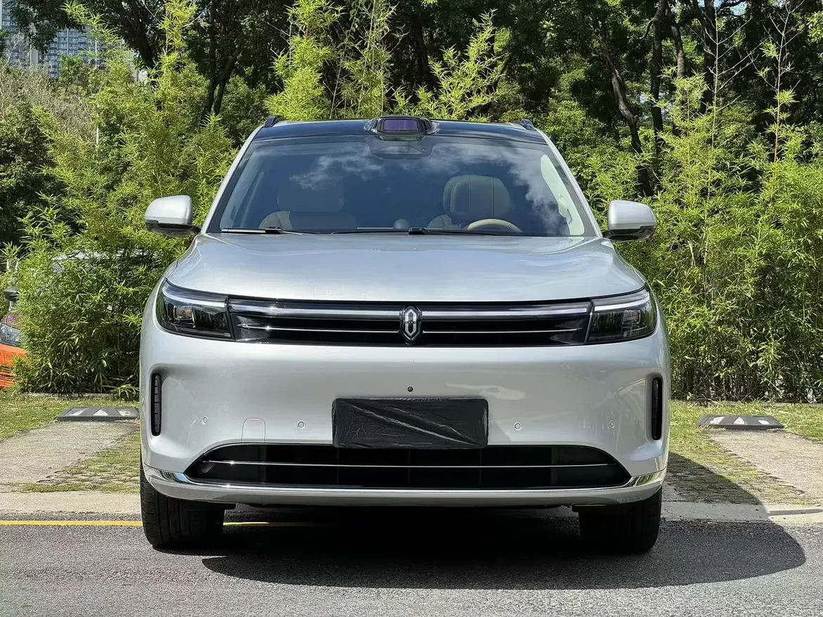 AITO M7