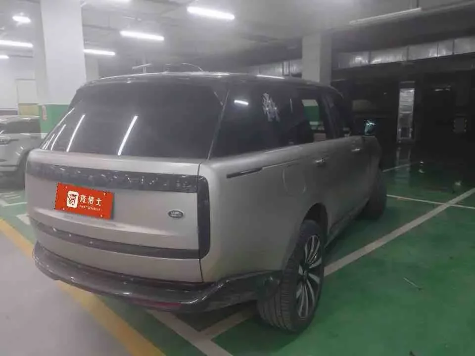 Land Rover range rover